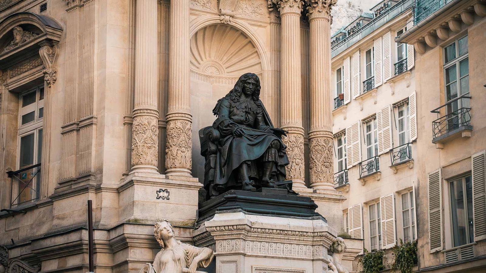 1600x900 Molière Fountain you Need to Know (2026)