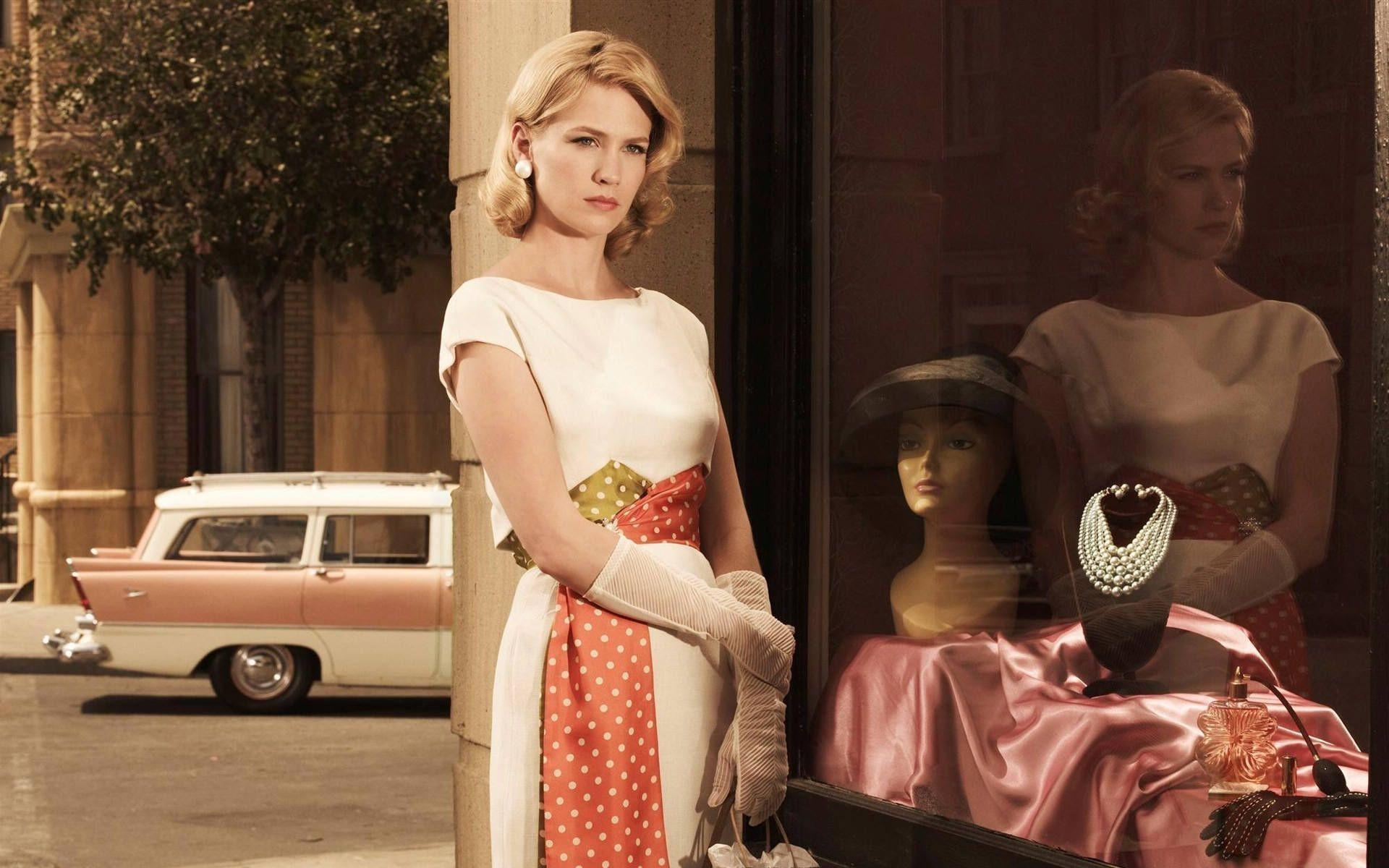 1920x1200 Download 1920x1200 January Jones as Betty Francis in Mad Men wallpaper