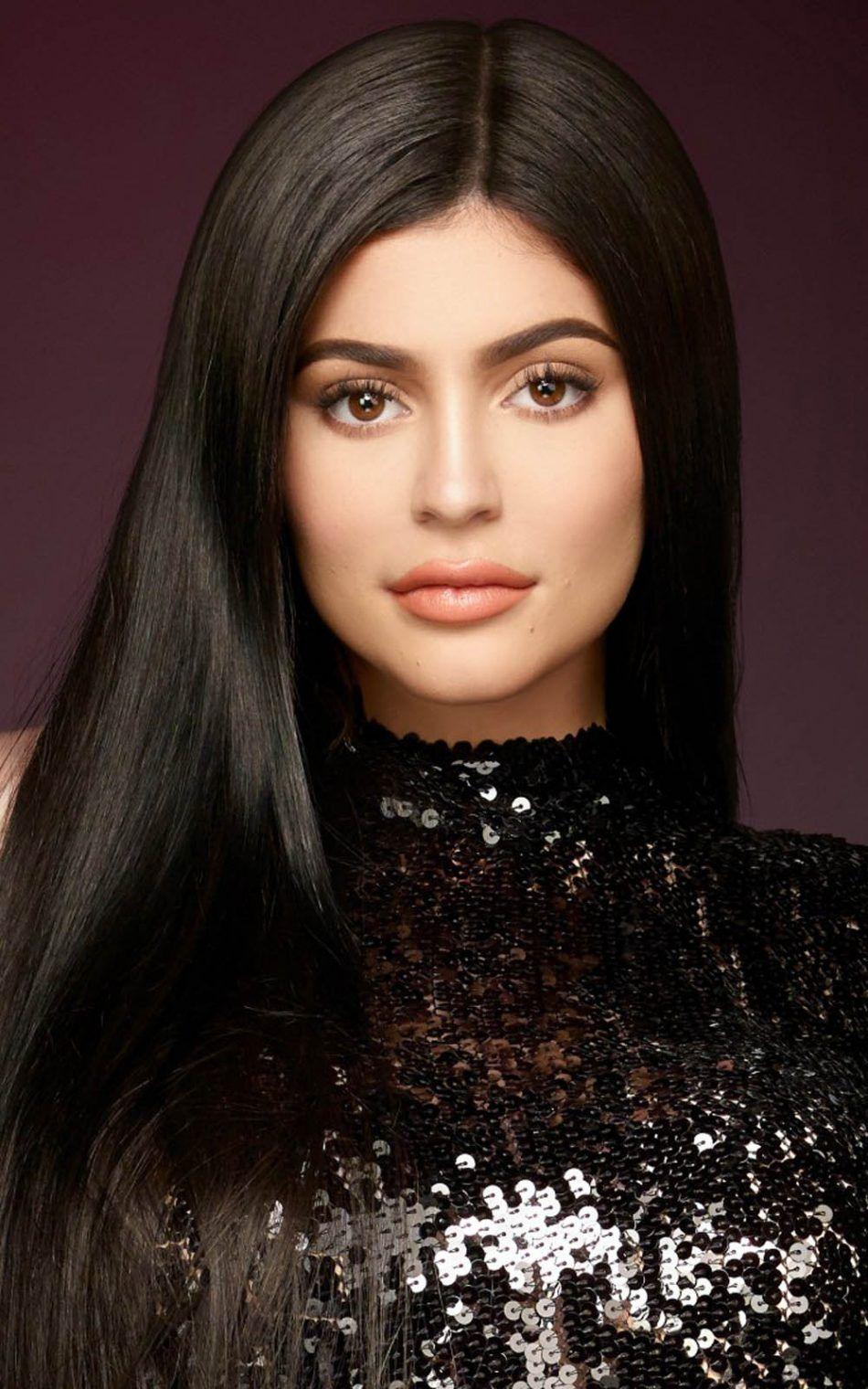 950x1520 Kylie Jenner In Keeping Up With The Kardashians Free 4K Ultra HD