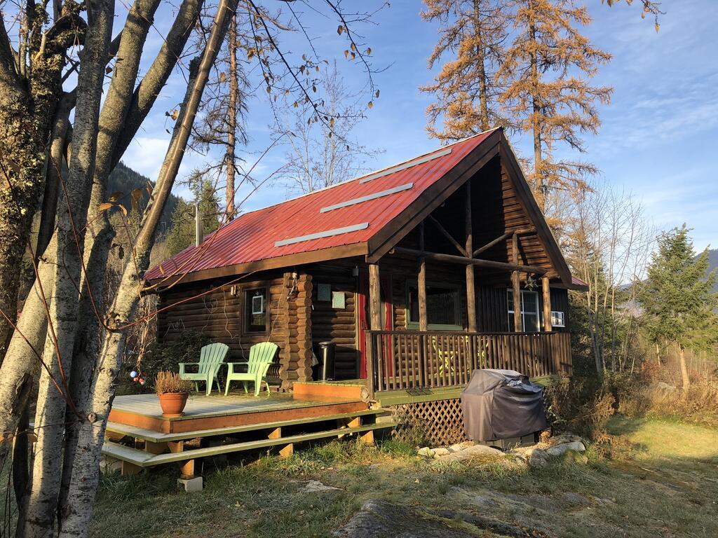 1024x768 Morning Star Log Cabin, Nelson