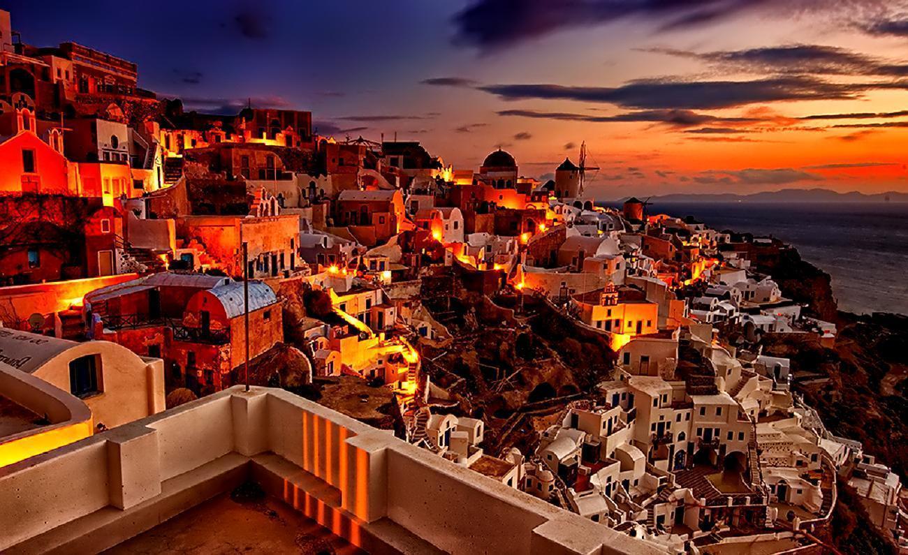 1300x795 Santorini Wallpaper Windows
