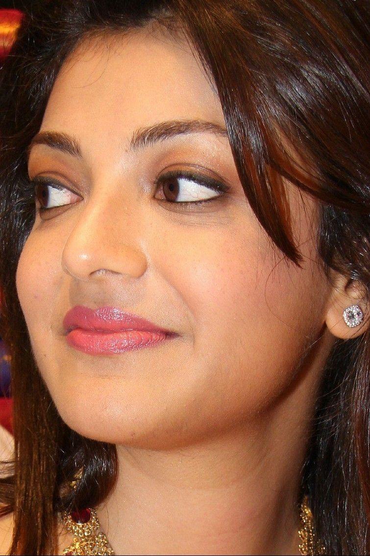755x1133 Kajal Aggarwal Hot Face Expression Image / Wallpaper