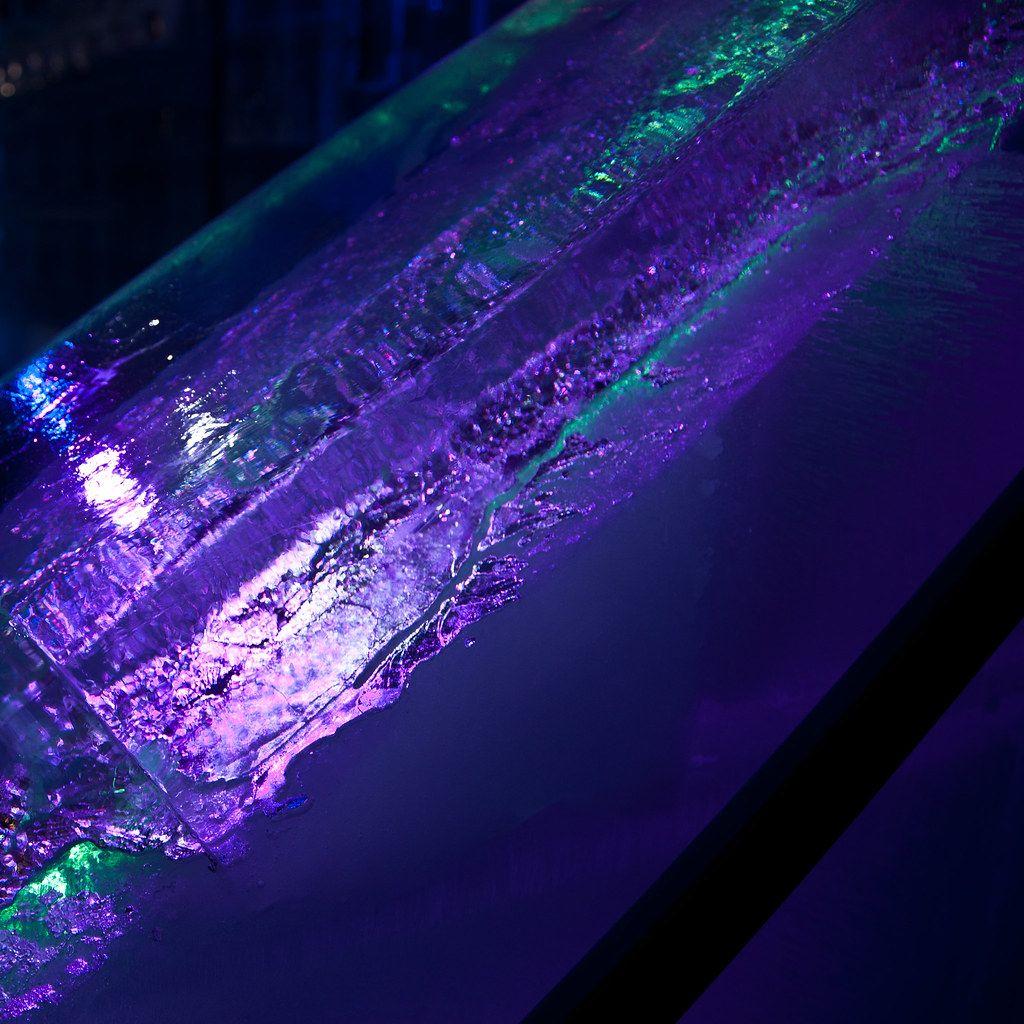 1024x1024 iPad Wallpaper Ice Purple