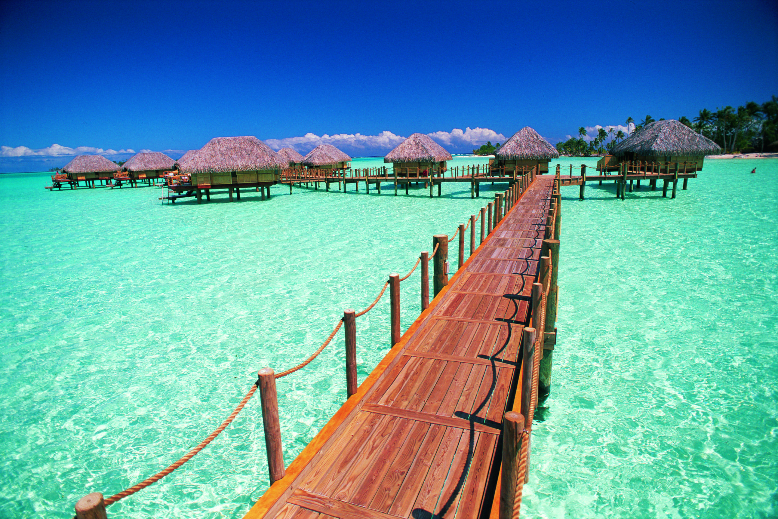 2587x1726 Download Bora Beach Resorts Wallpaper For Mac 3o7my Image loversiq
