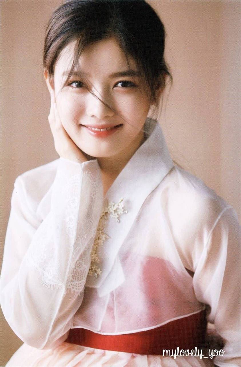843x1280 Kim Yoo Jung wallpaper