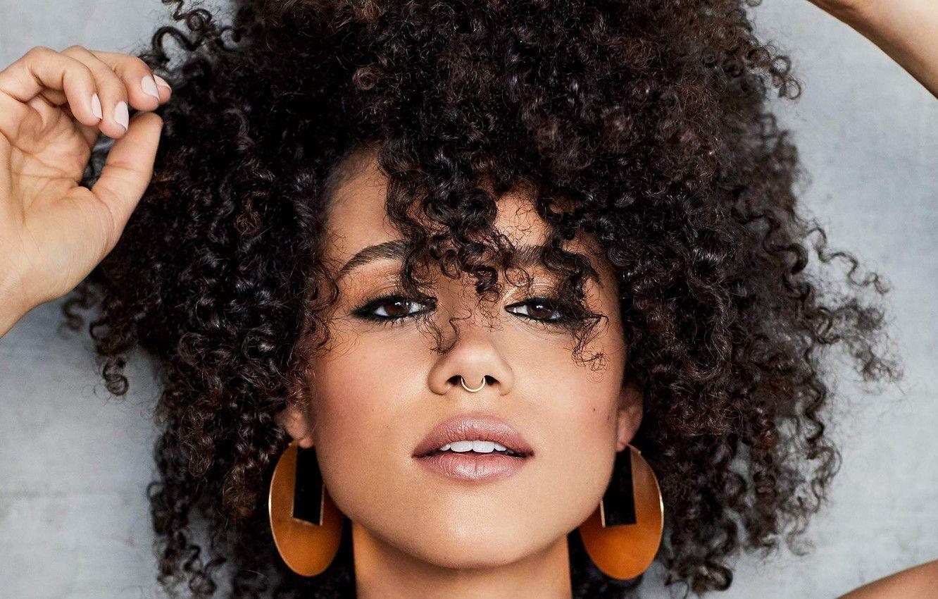 1332x850 Wallpaper face, portrait, piercing, actress, curls, Nathalie
