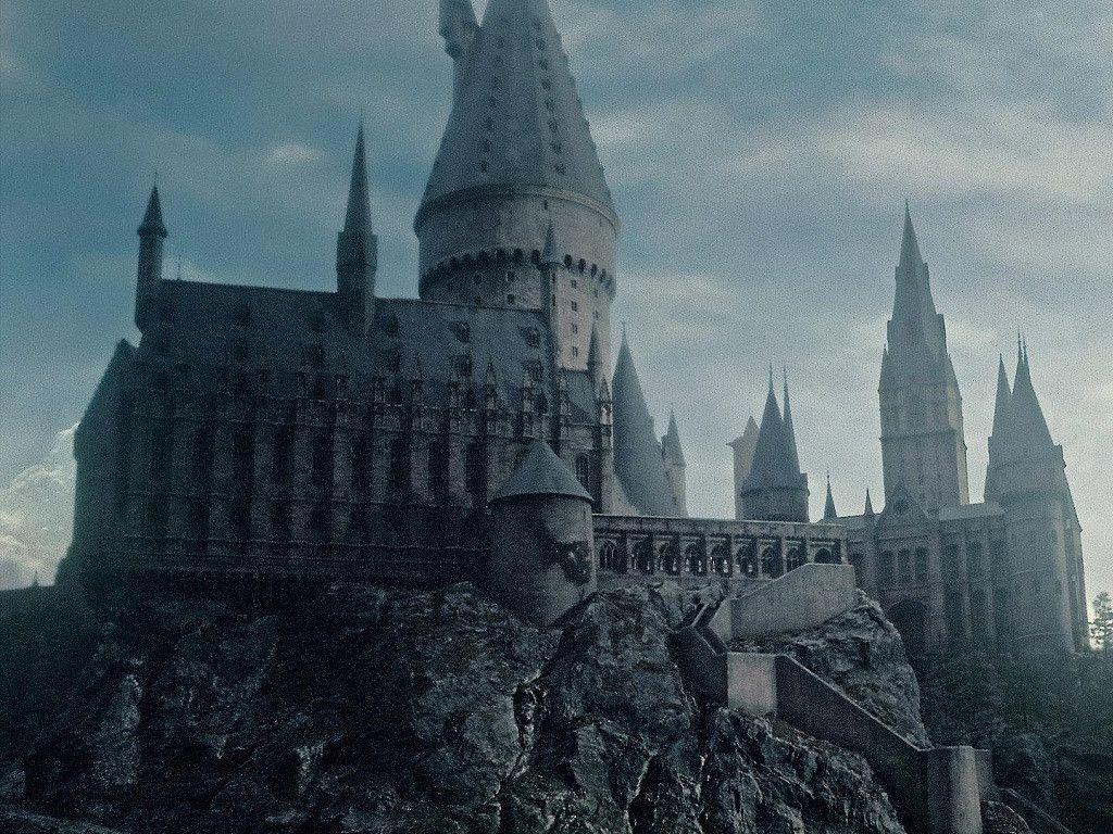 1024x768 Hogwarts Wallpaper. Hogwarts Wallpaper, Deathly Hallows Hogwarts Wallpaper and Hogwarts Wallpaper Ravenclaw
