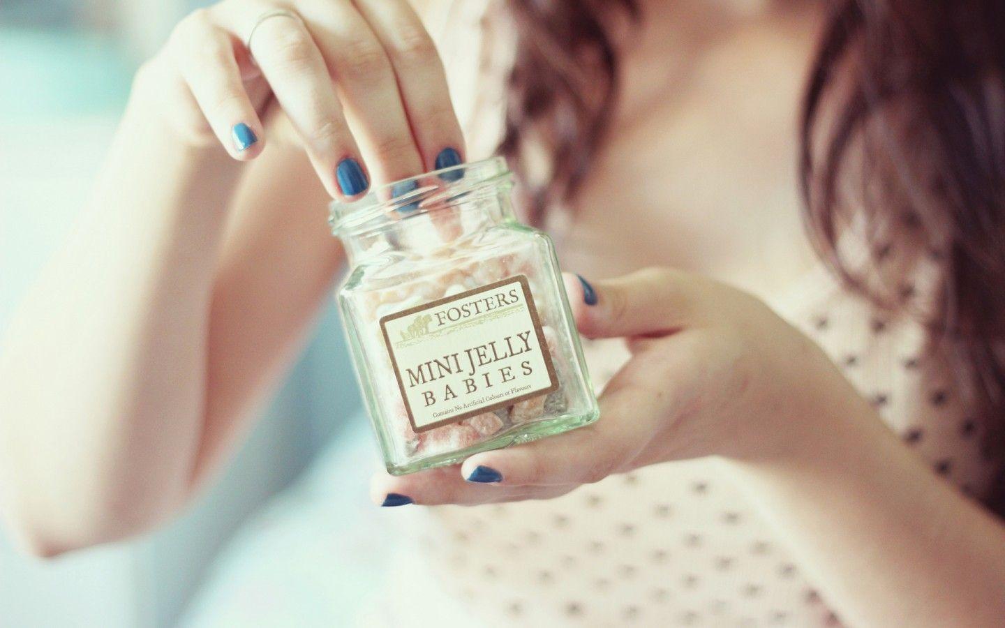 Candy Girl Wallpapers Top Free Candy Girl Backgrounds WallpaperAccess