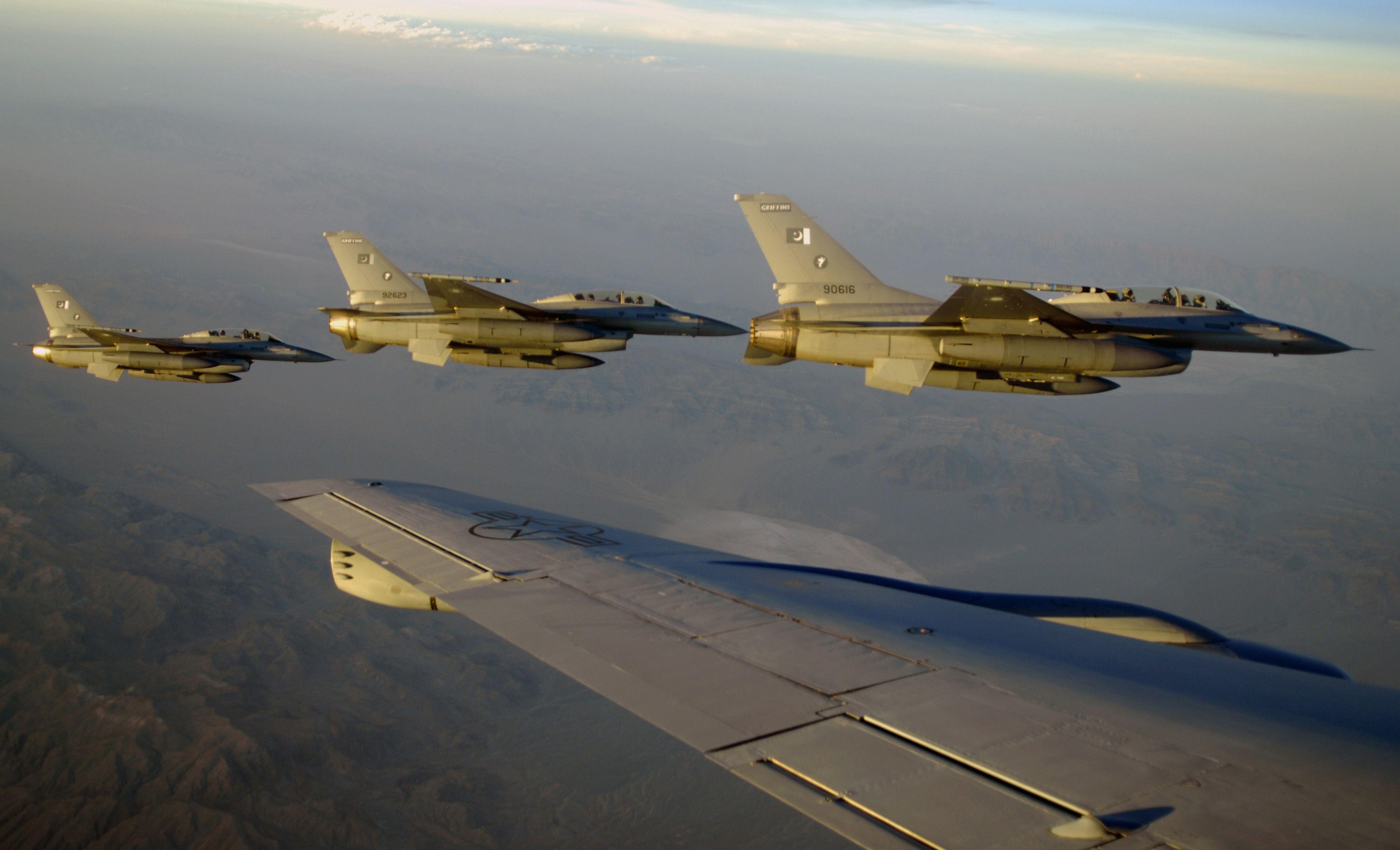 4104x2492 No. 9 Squadron (Pakistan Air Force)
