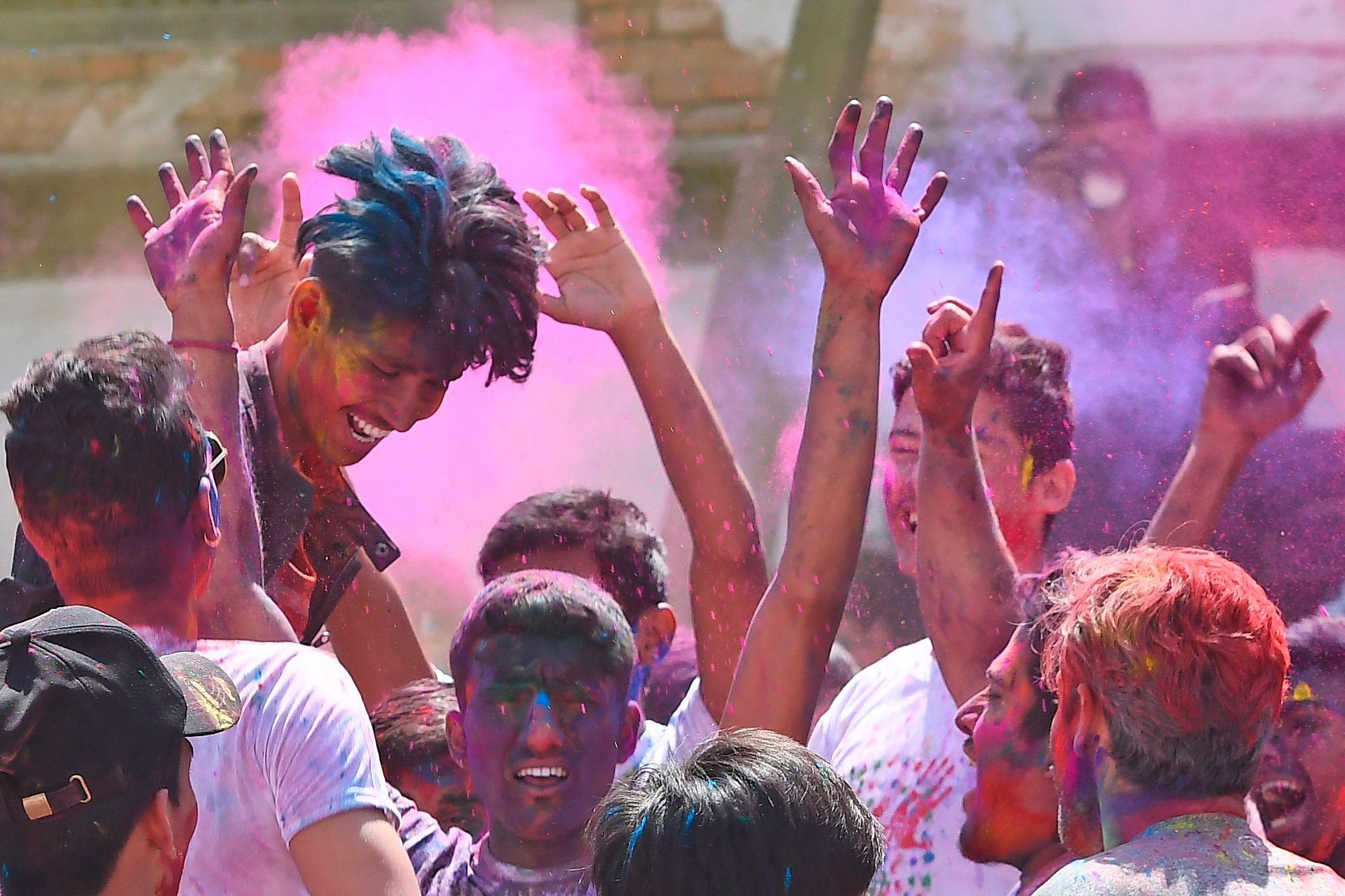 2060x1373 Happy Holi Festival 2020! Image, wishes, quotes and greetings