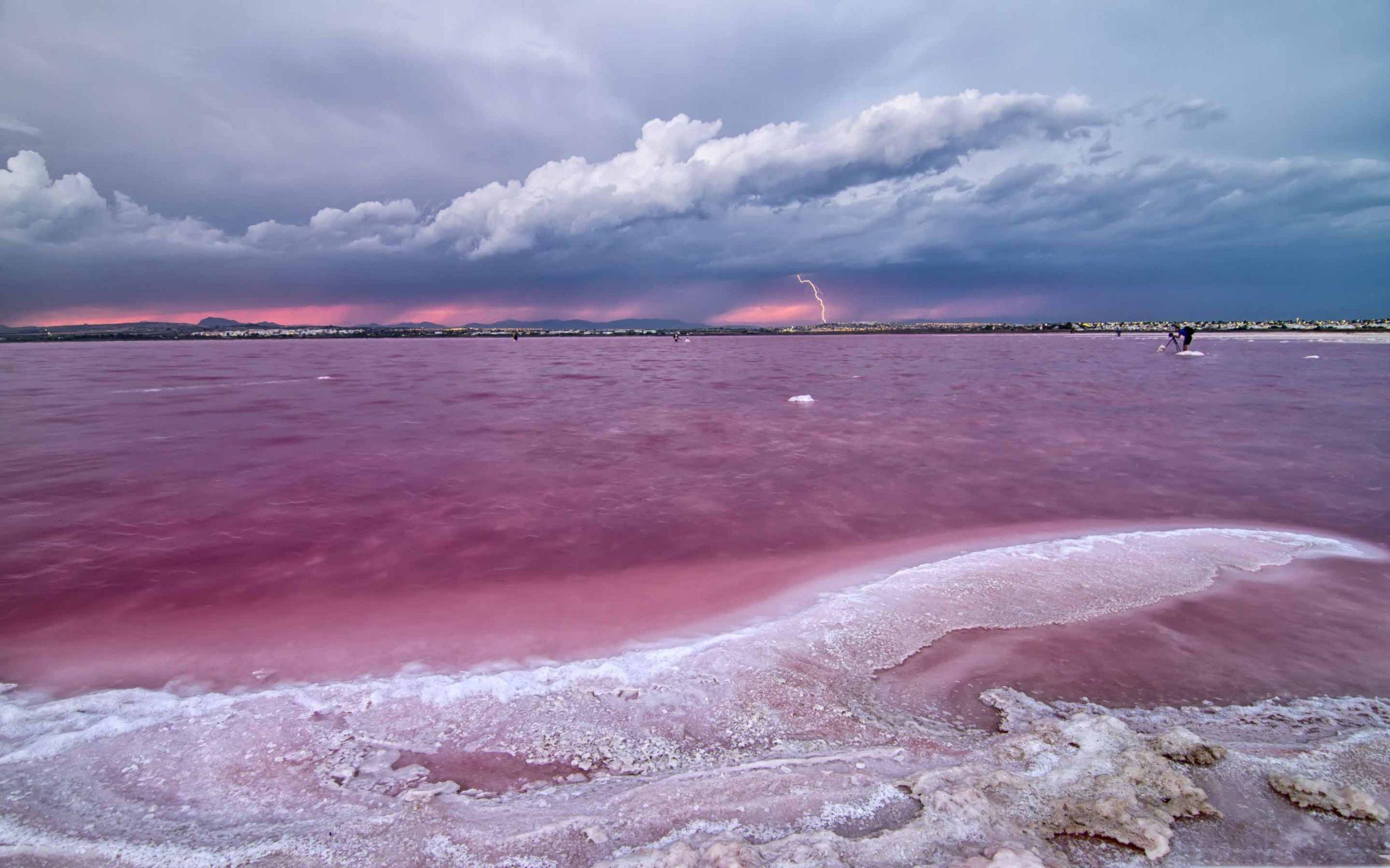 2560x1600 Pink Lake In Spain MacBook Air Wallpaper Download