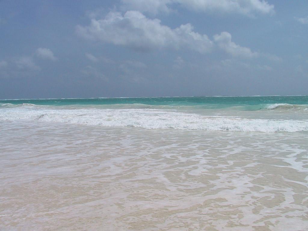 1024x768 Riviera Maya Wallpaper