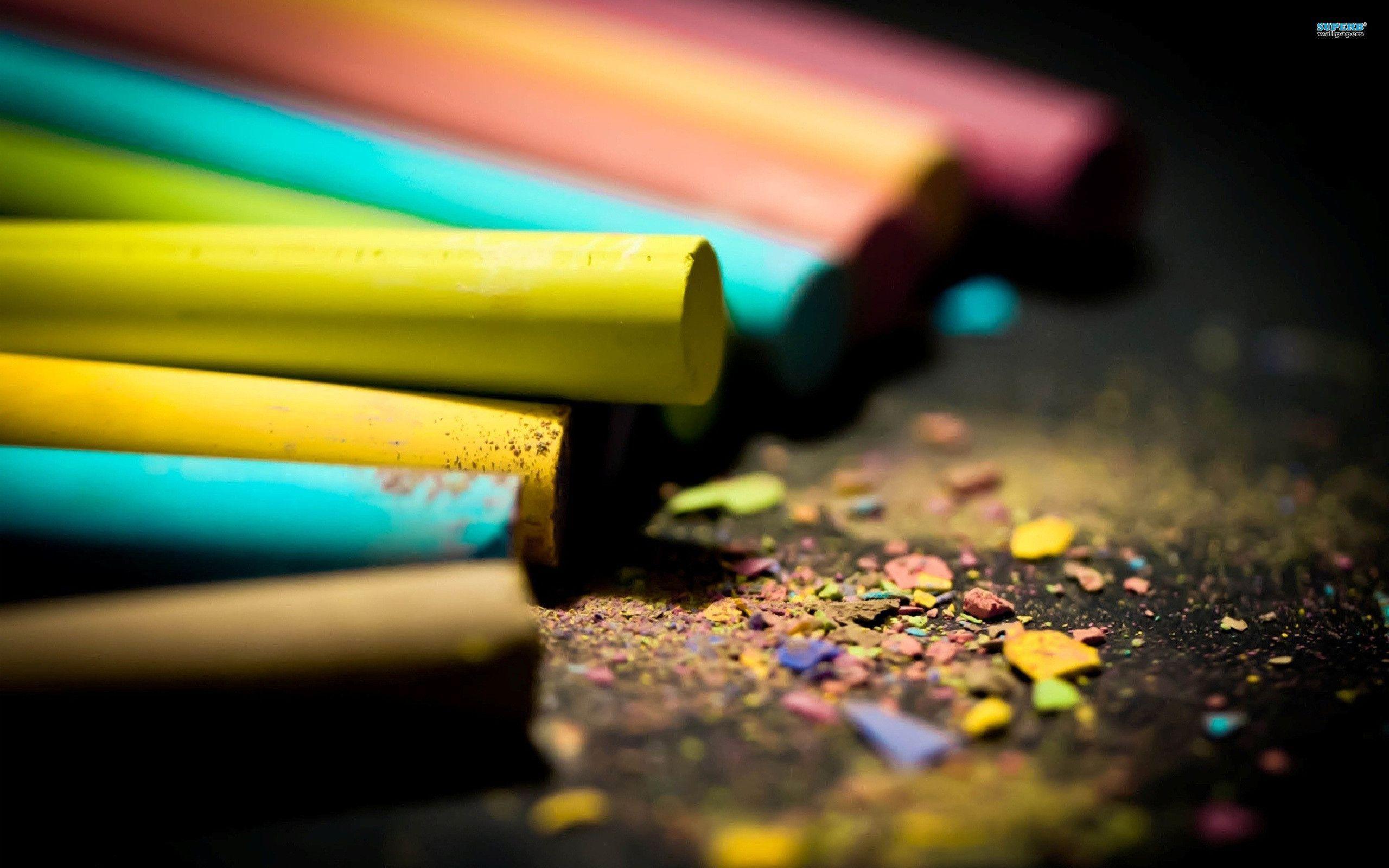 2560x1600 Crayon Wallpaper