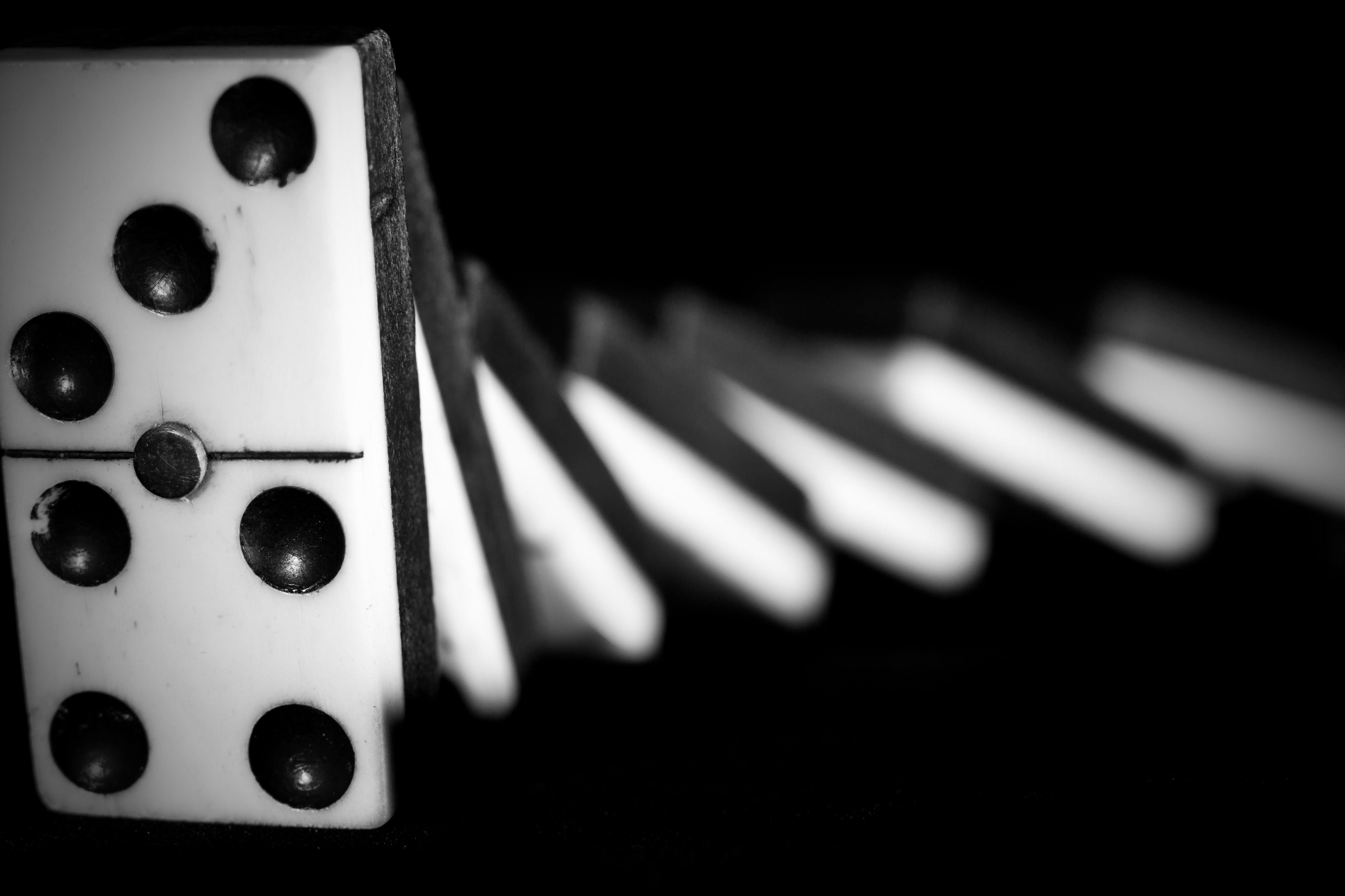 5184x3456 Domino Wallpaper