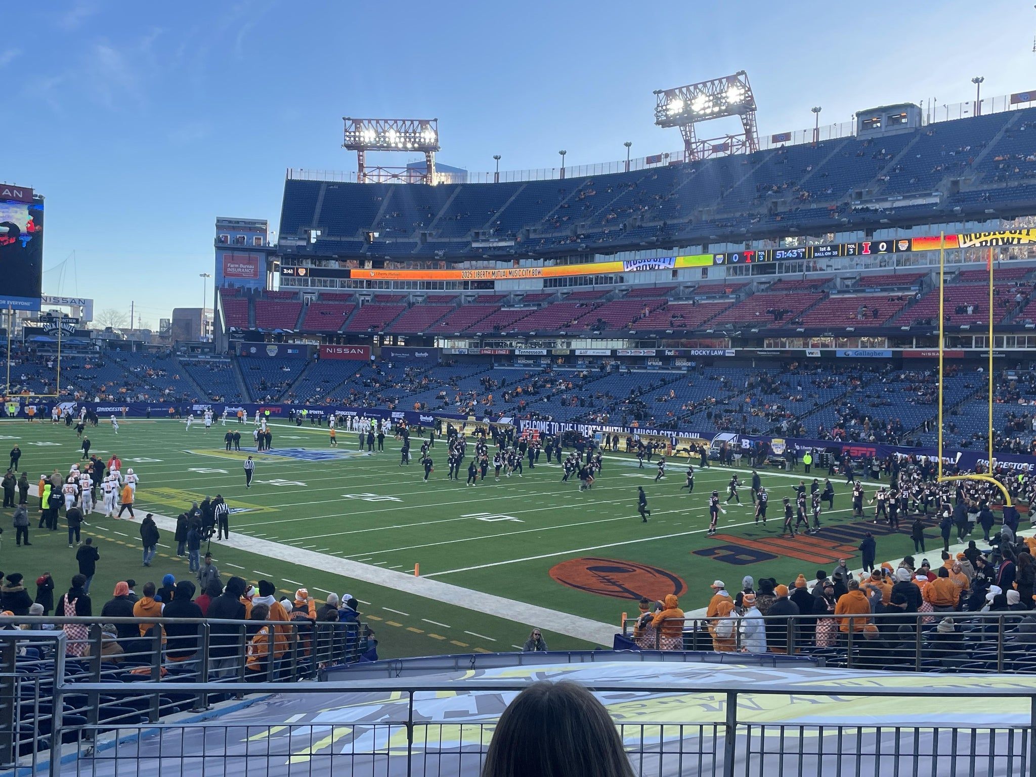2048x1536 Nissan Stadium Parking Passes