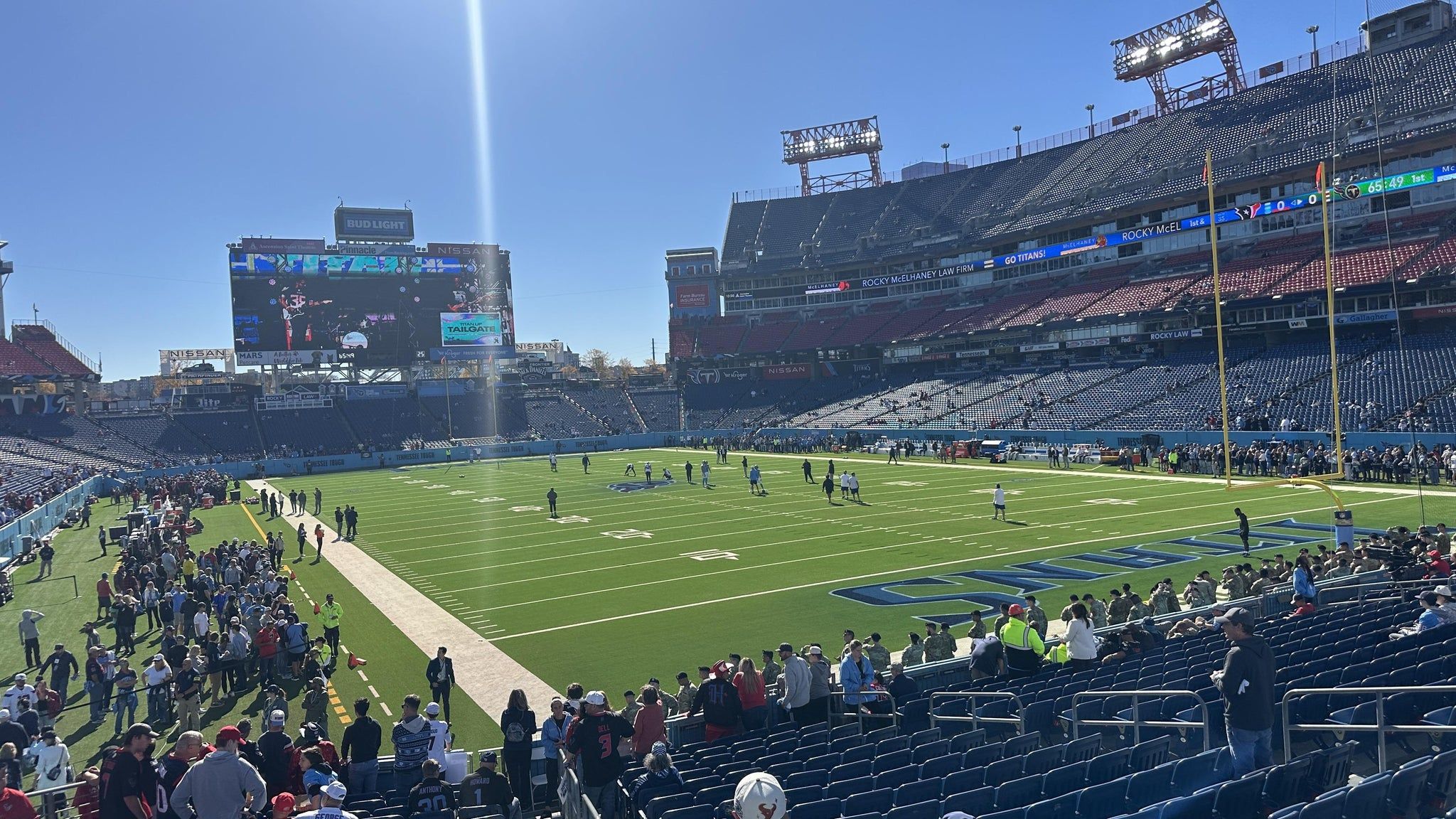 2048x1152 Nissan Stadium Parking Passes