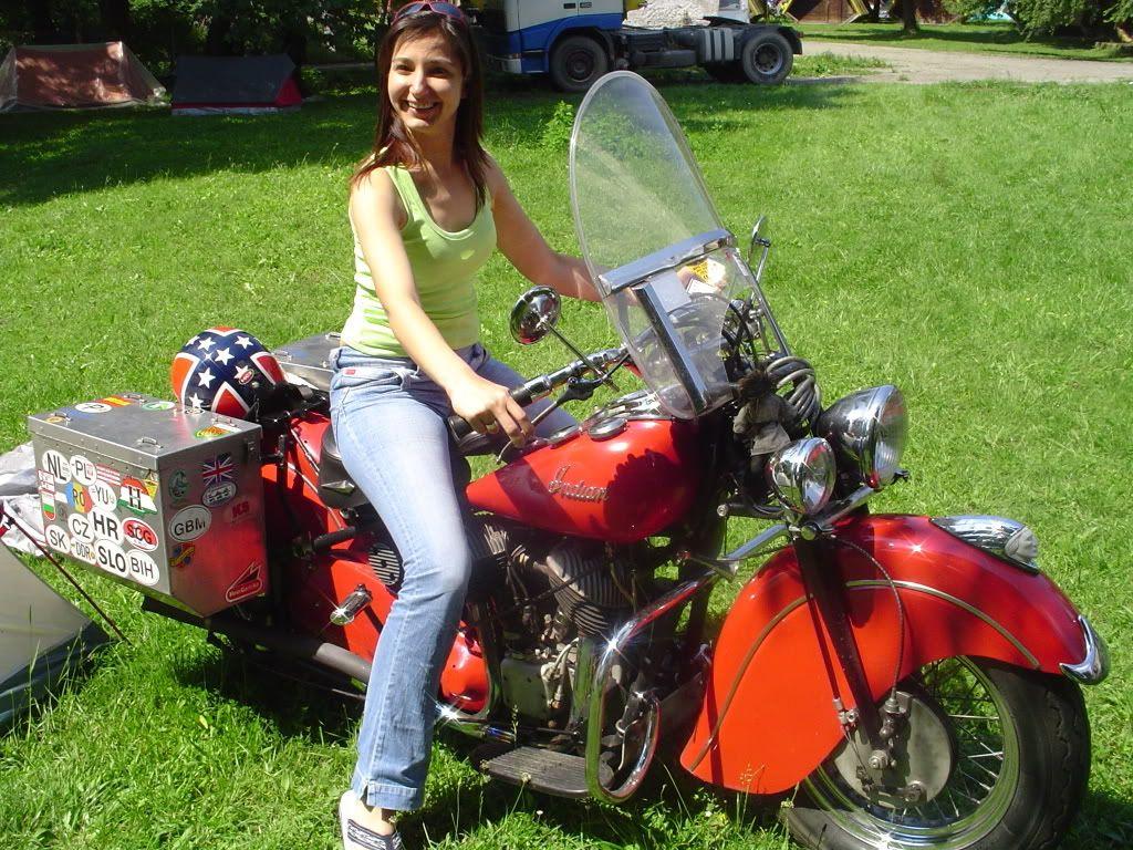 1024x768 Girl on an old motorcycle: Post your pics!