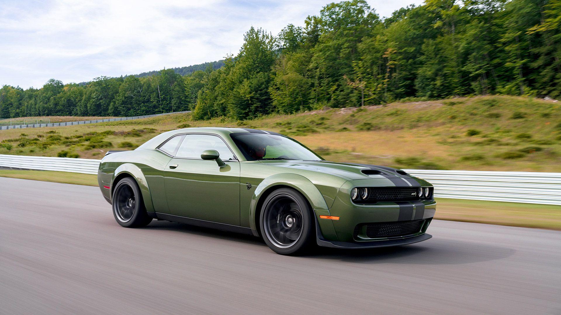 1920x1080 Dodge Challenger SRT Hellcat Wallpaper, Specs & Videos