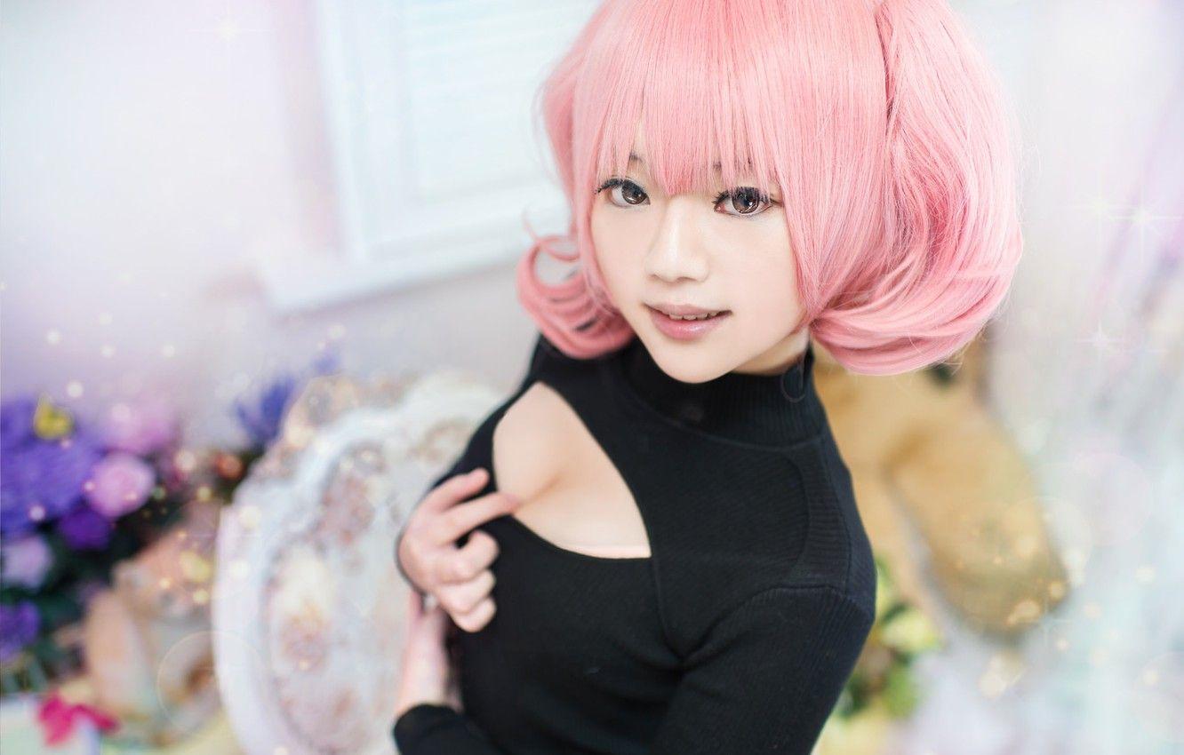 1332x850 Wallpaper chest, girl, face, pose, neckline, image, Asian, light