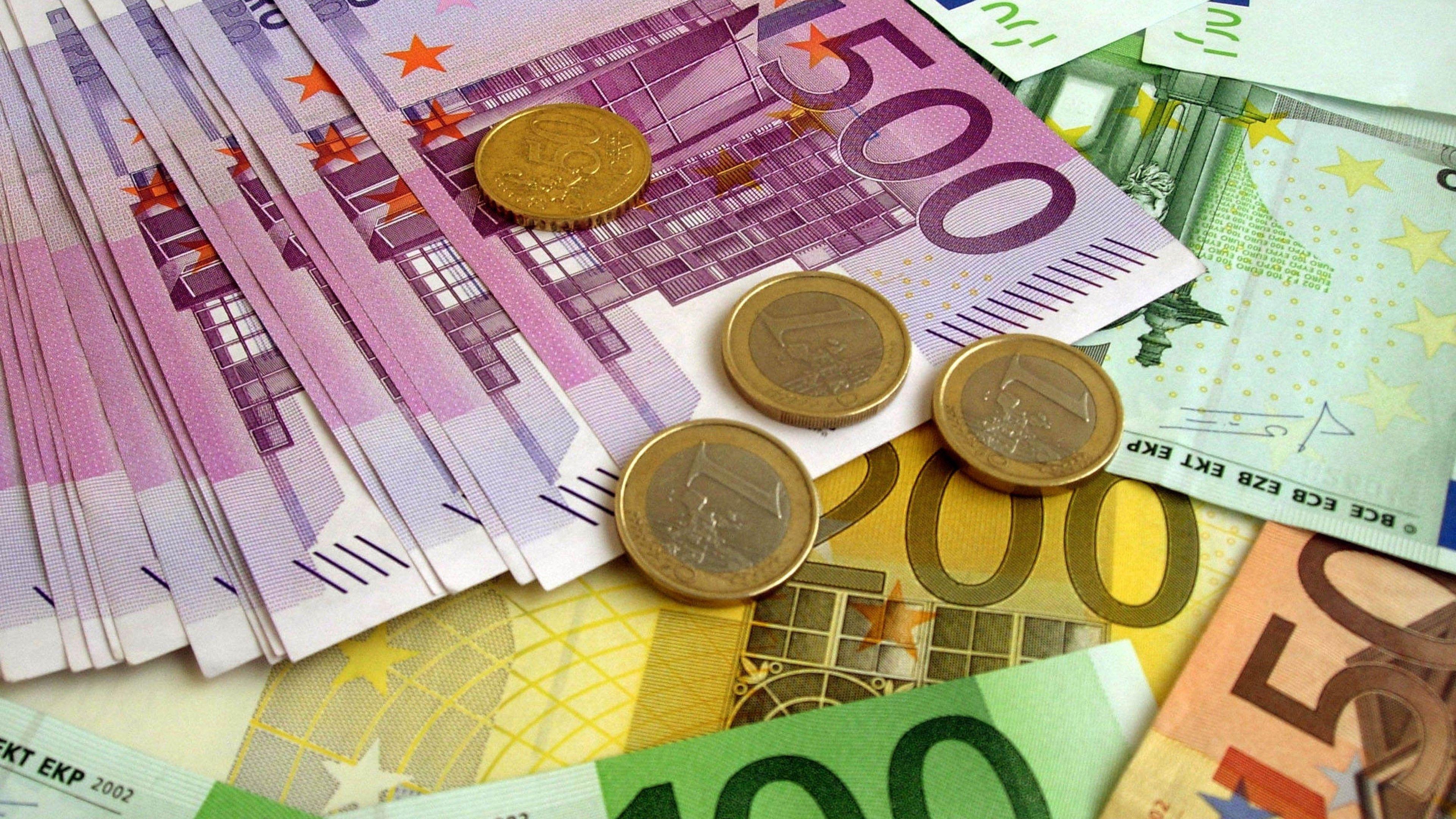 3840x2160 Money Euro Banknotes Coins Wallpaper HD Desktop Wallpaper HD 4k