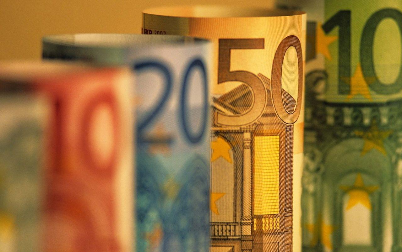1280x804 Euro wallpaper. Euro