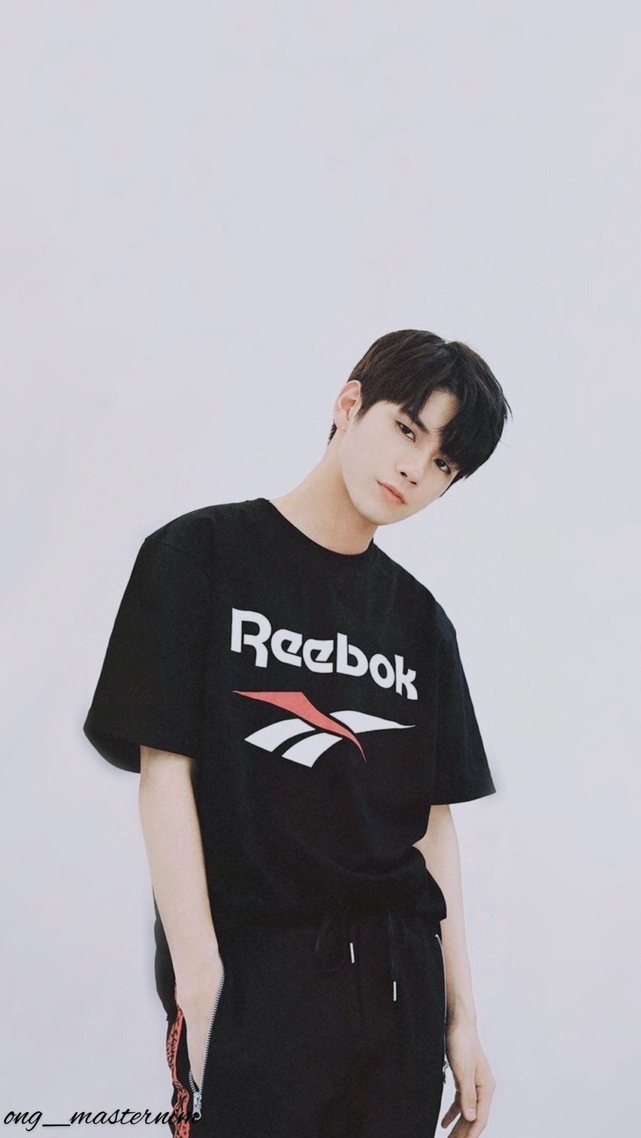 2048x3638 Ong Seongwu Wallpaper. Ong seung woo, Ong seongwoo, Korean idol