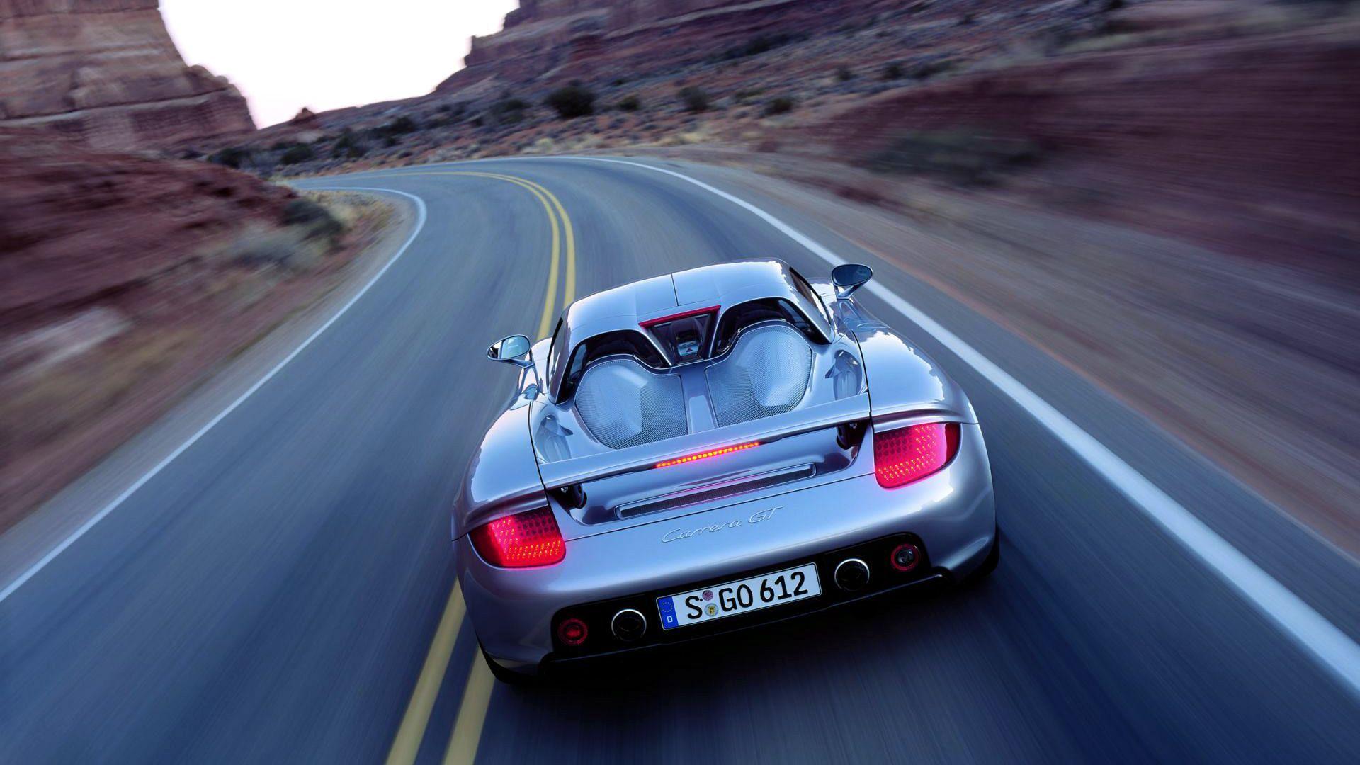 Porsche Carrera Gt Wallpapers Top Free Porsche Carrera Gt Backgrounds Wallpaperaccess