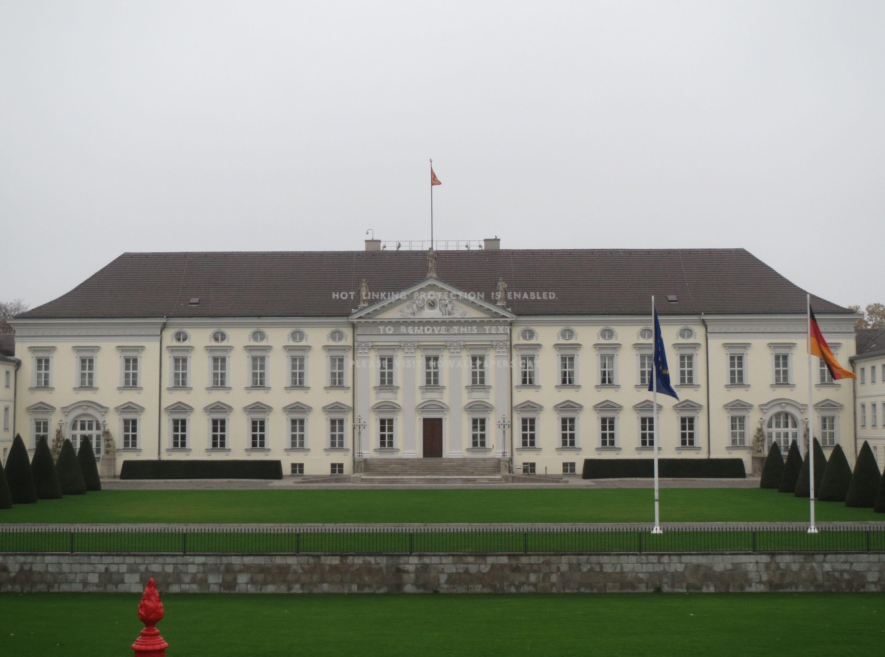 Резиденция вюрцбург германия. Немецкая резиденция. Людвигсбургская резиденция (германия). Дворец архиепископа в вюрцбурге. Дворец бельвю.