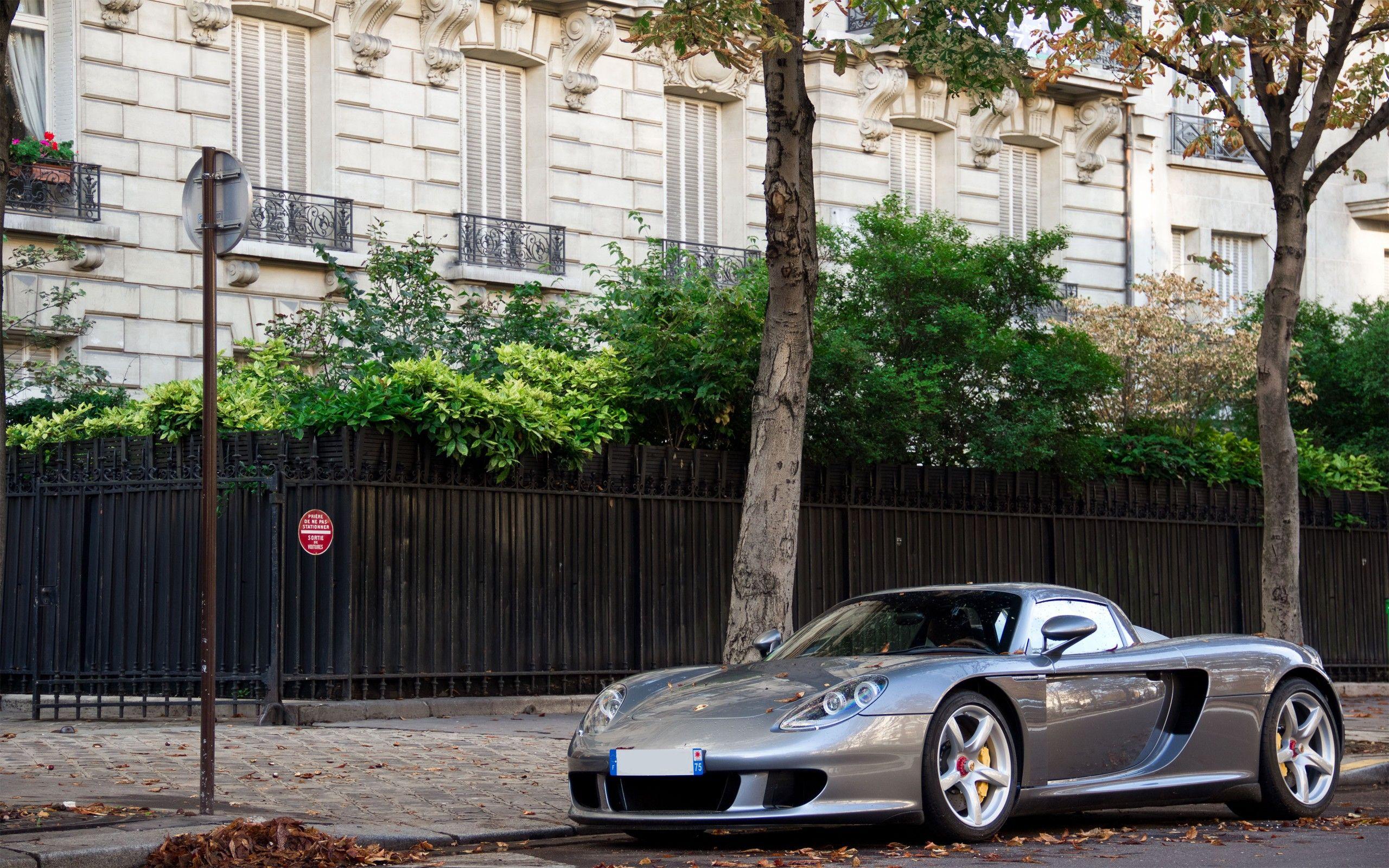 2560x1600 cars, urban, Porsche Carrera GT, autumn wallpaper