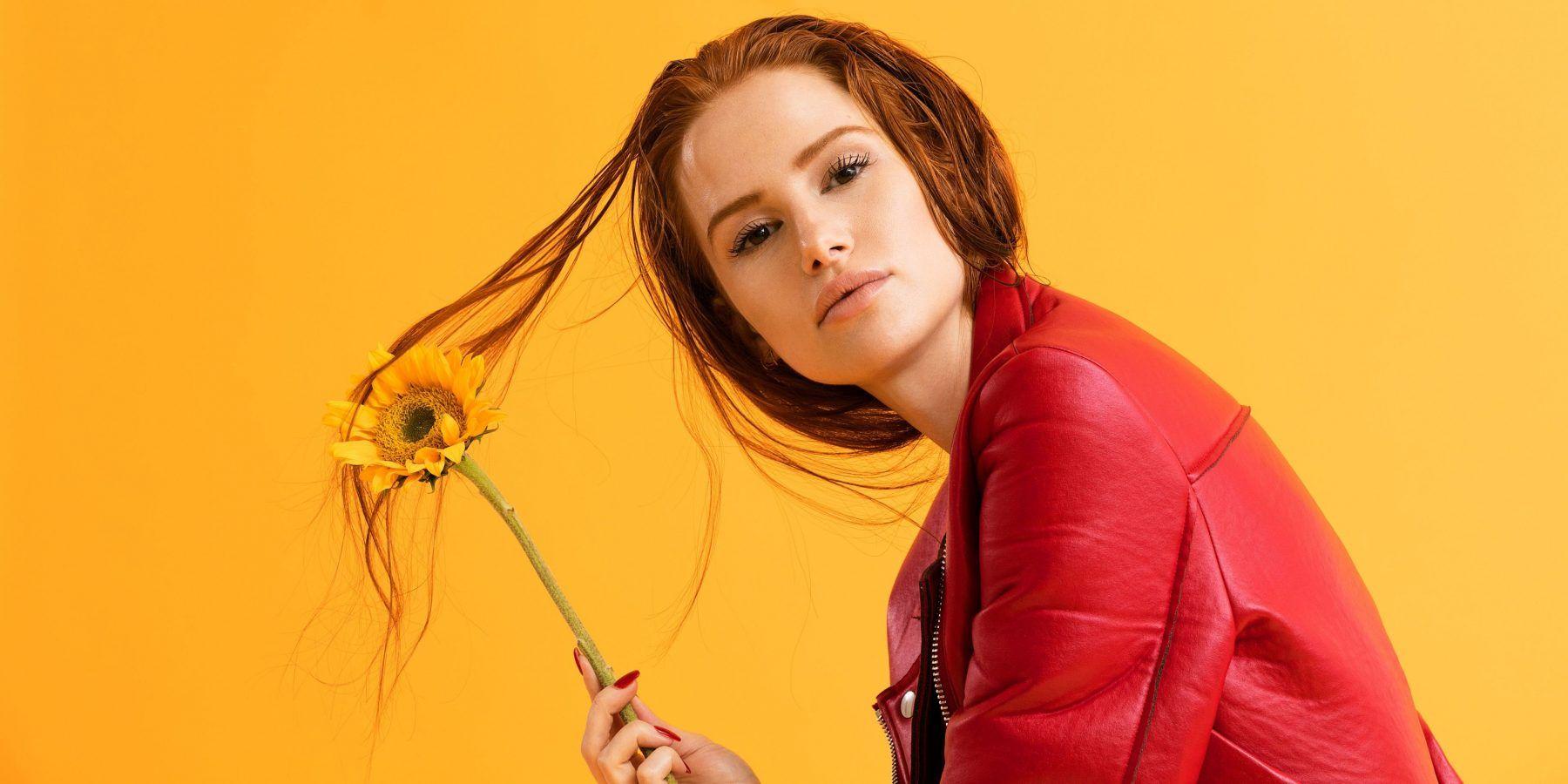 1800x900 Madelaine Petsch HD