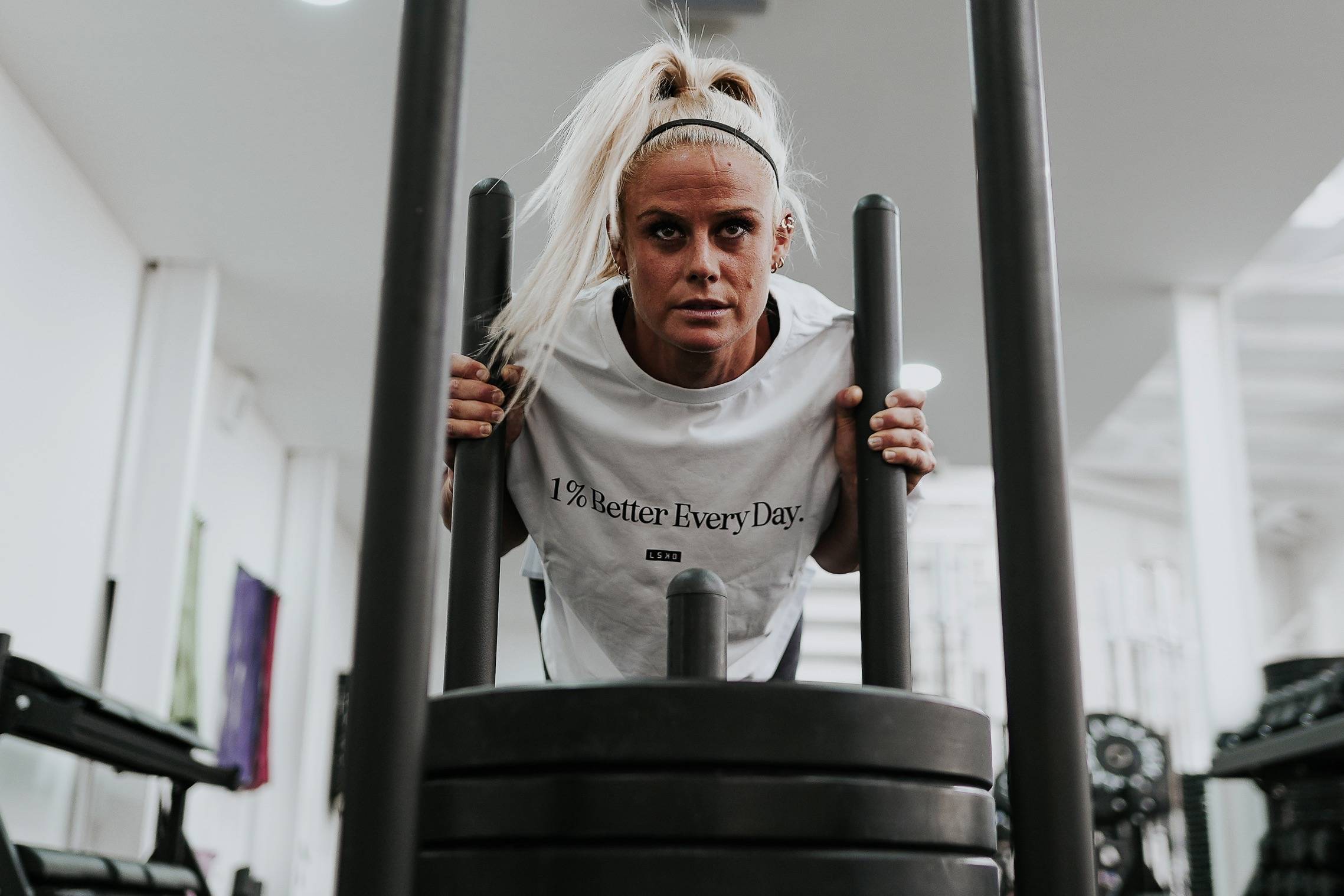 2277x1518 WELCOME TO THE ATHLETE TEAM SARA SIGMUNDSDÓTTIR