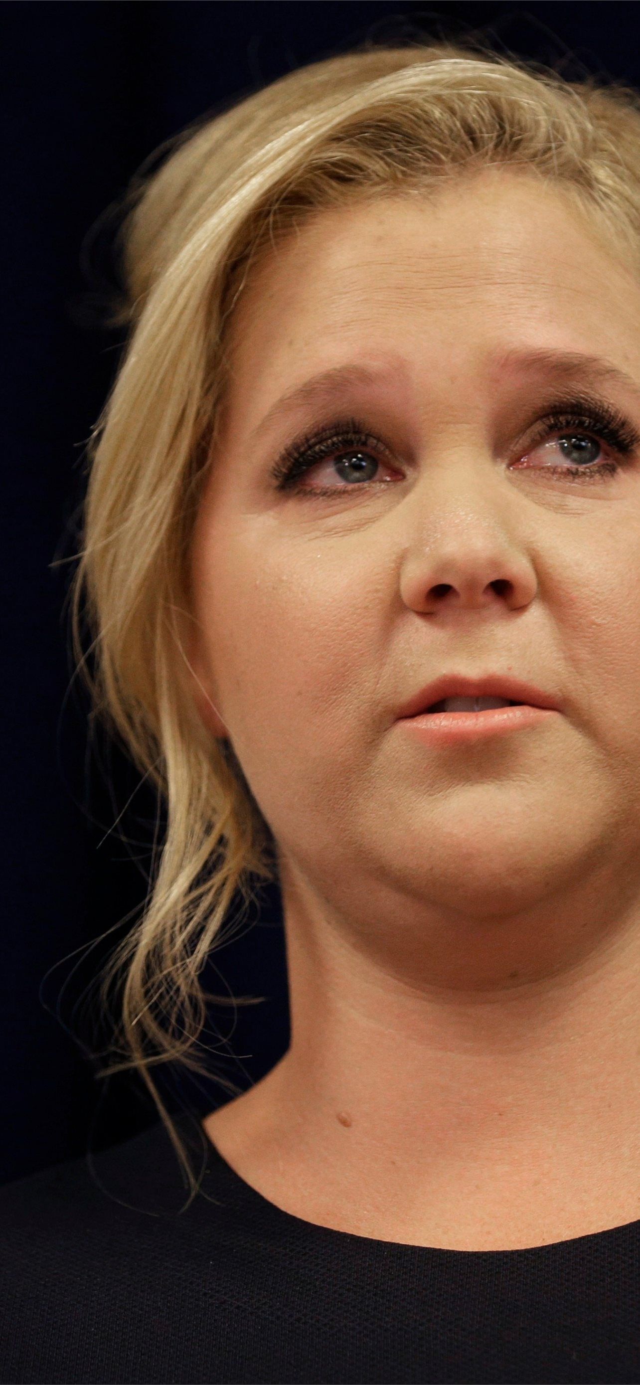 1284x2778 Best Amy schumer iPhone HD Wallpaper