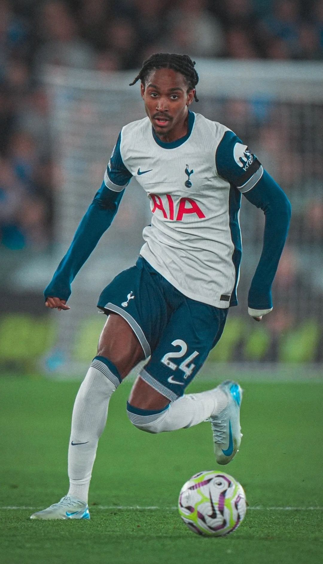 1080x1887 Spurs 24 25 Wallpaper