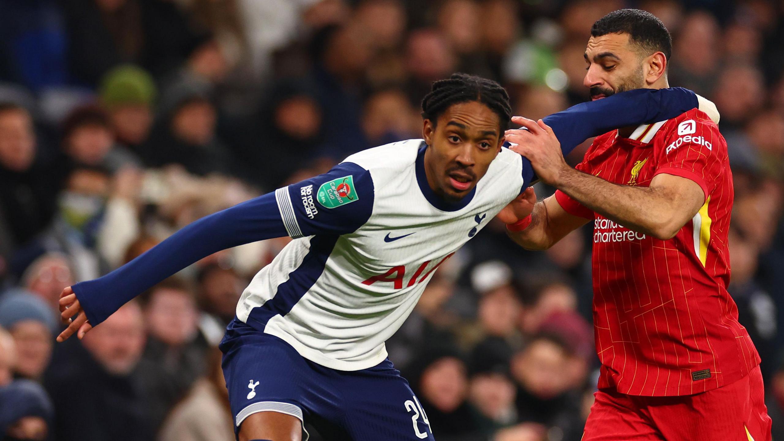 2560x1440 Liverpool vs Tottenham: Djed Spence backs himself against Mohamed Salah