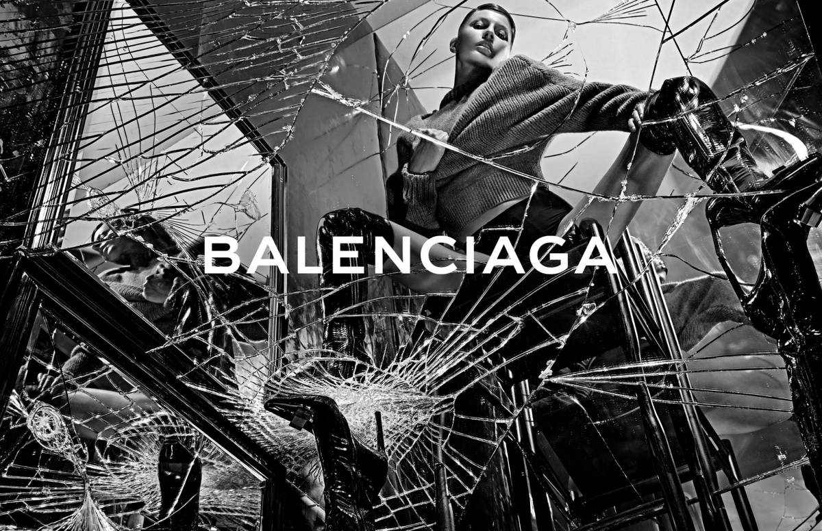 Balenciaga Logo Wallpapers Top Free Balenciaga Logo Backgrounds Wallpaperaccess 1858