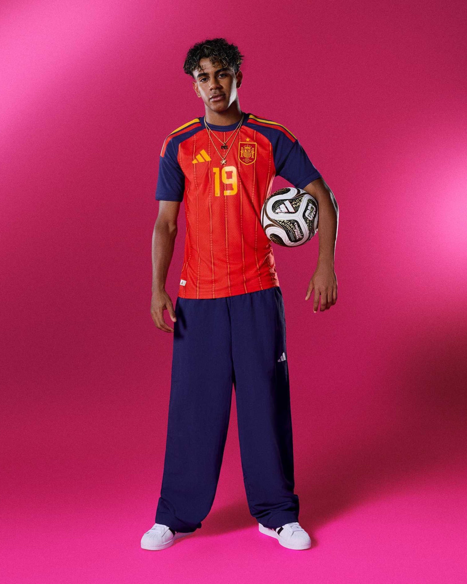 1632x2040 World Cup 2026 Ball Final Lamine Yamal