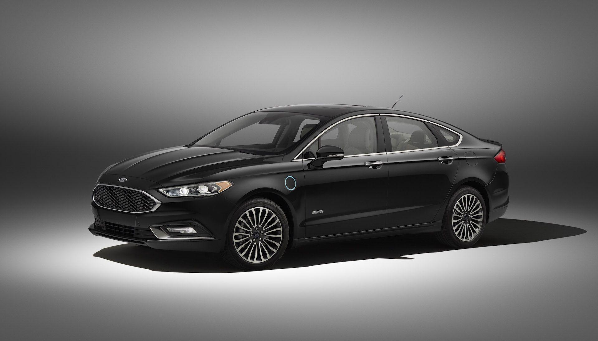 1920x1094 Ford Fusion Energi: low electric range, no public charging