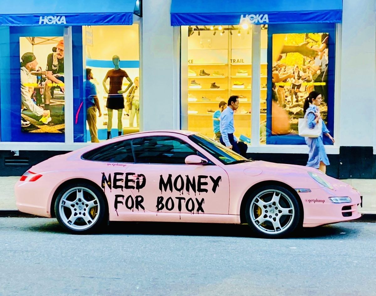 1200x946 Pink Thing of The Day: Mobile Botox Ad on Pink Porsche