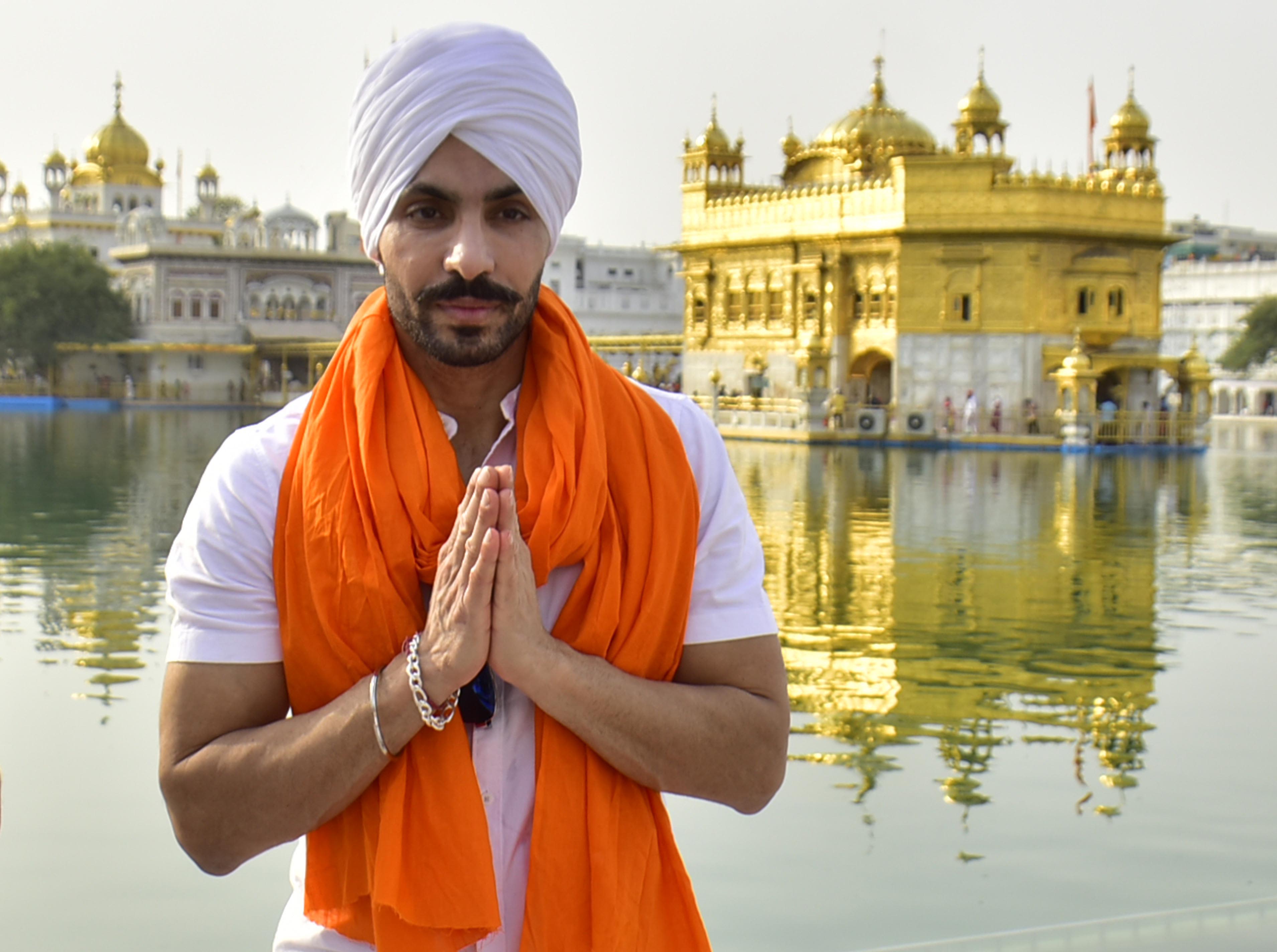 3820x2848 Deep Sidhu: Indian actor and activist that supported farmer's protest dies