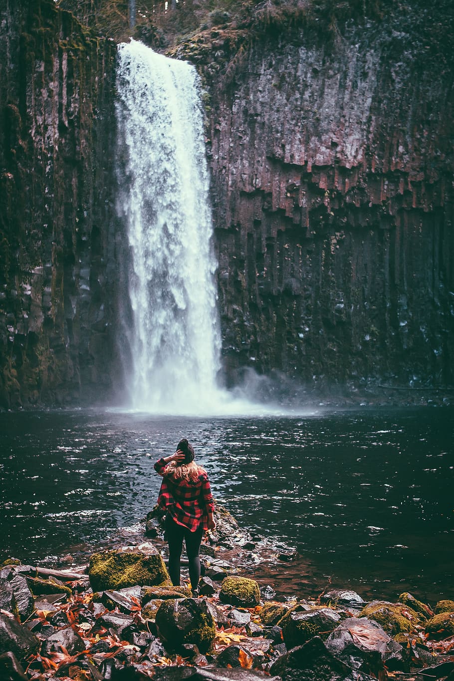 910x1365 2160x1620px Free download. water, waterfall, long exposure, motion, real people, scenics, beauty in nature, lifestyles