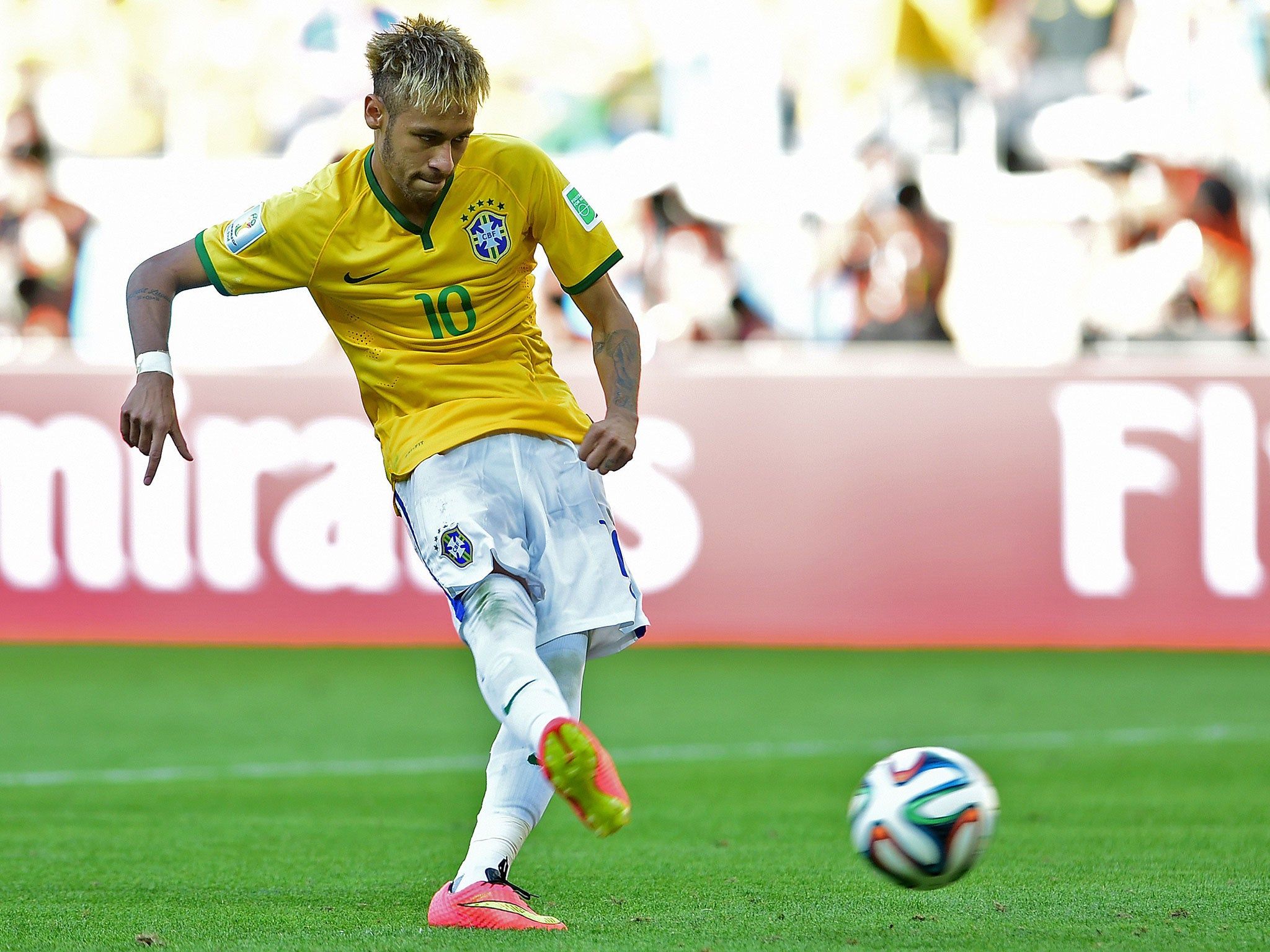 2048x1536 World Cup 2014: Brazil's poster boy Neymar is born to handle penalty pressure
