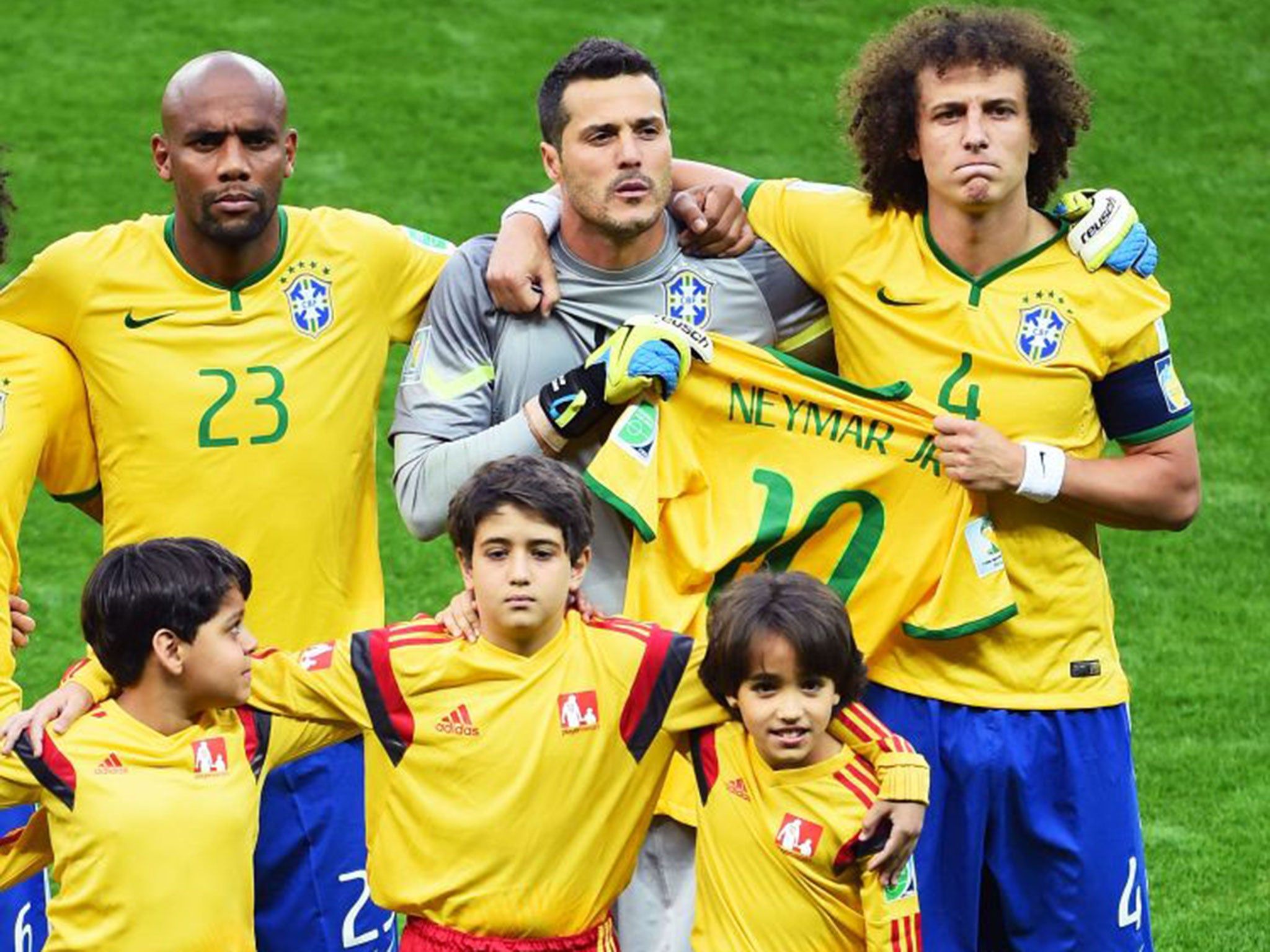 2048x1536 Brazil vs Germany World Cup 2014: Brazil pay tribute to the injured Neymar by holding his shirt during the national anthem