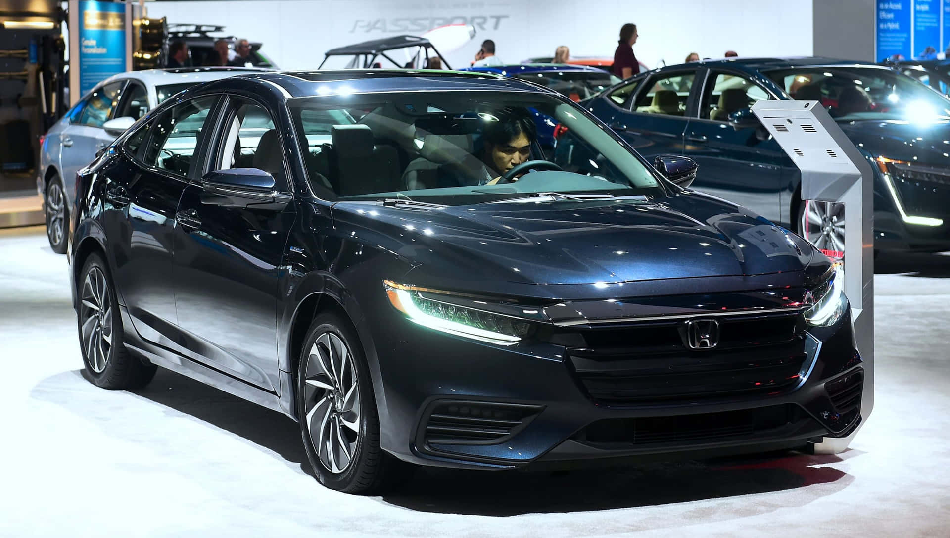 1920x1087 Download Sleek Honda Insight Hybrid on the Road Wallpaper