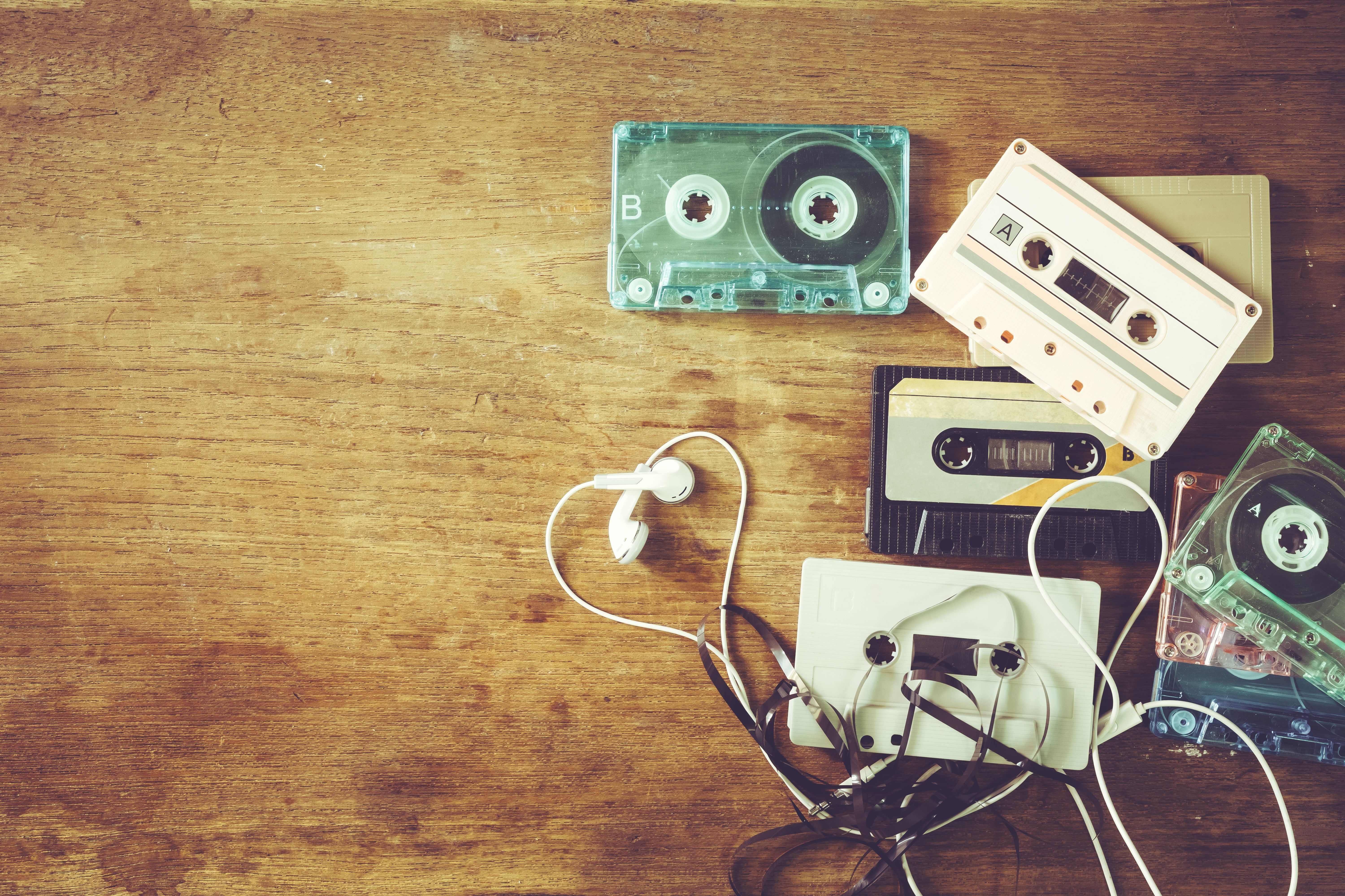 6000x4000 Wallpaper retro, music, headphones, Music, retro, headphones, cassettes, cosity for mobile and desktop, section музыка, resolution 6000x4000