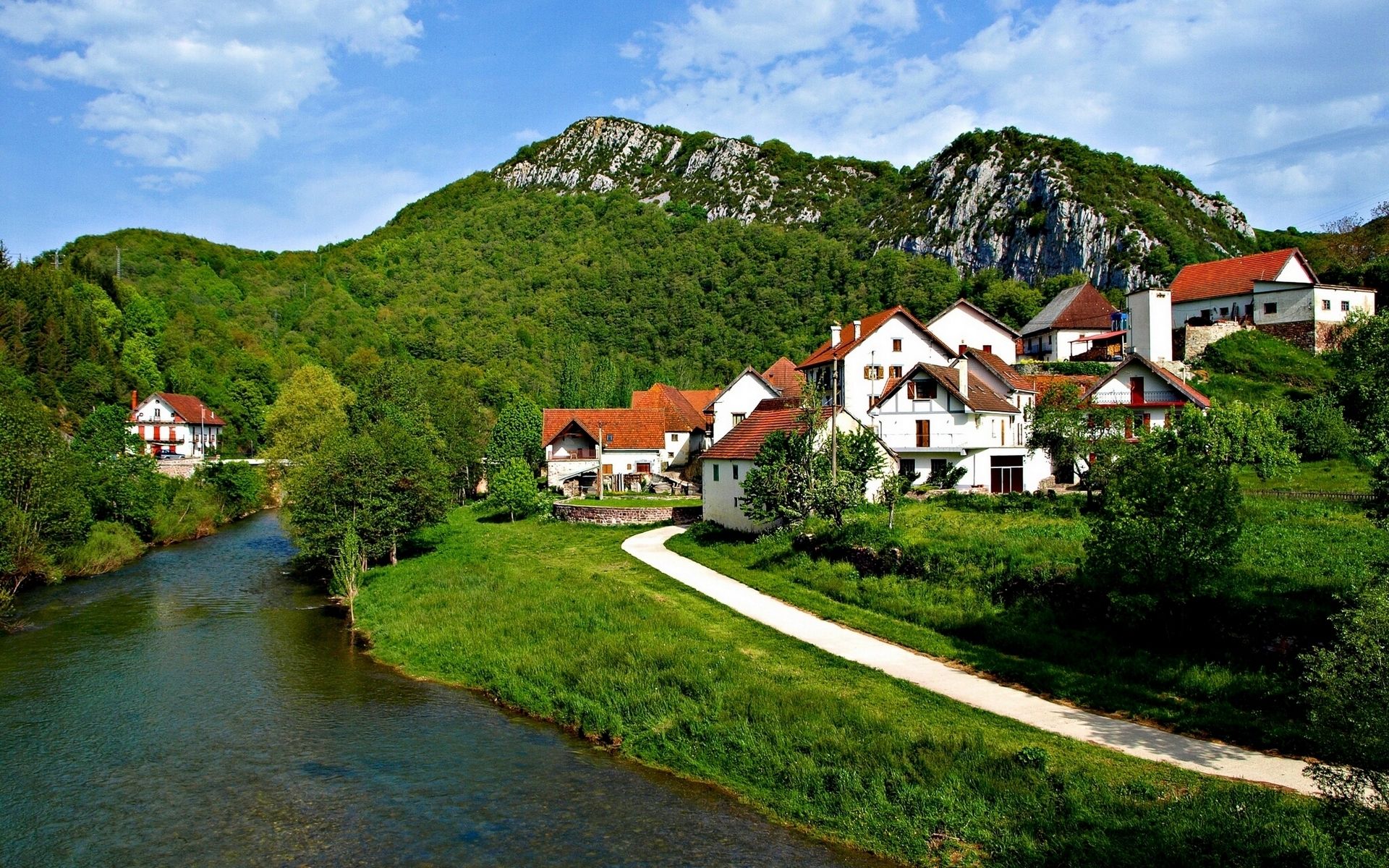 1920x1200 Wallpaper mountains, river, house, Spain, Navarra, the valley of Salazar, Salazar Valley for mobile and desktop, section пейзажи, resolution 1920x1200