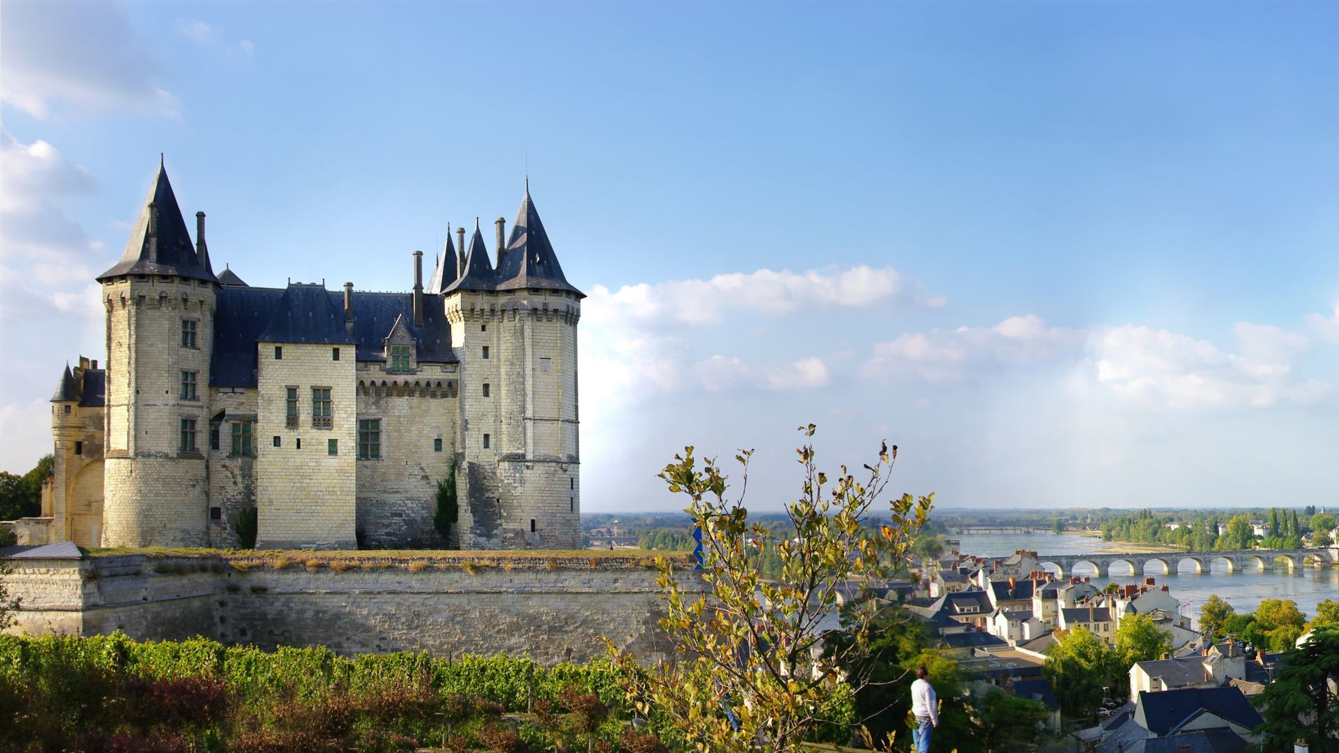 1920x1080 Travel to Loire Valley