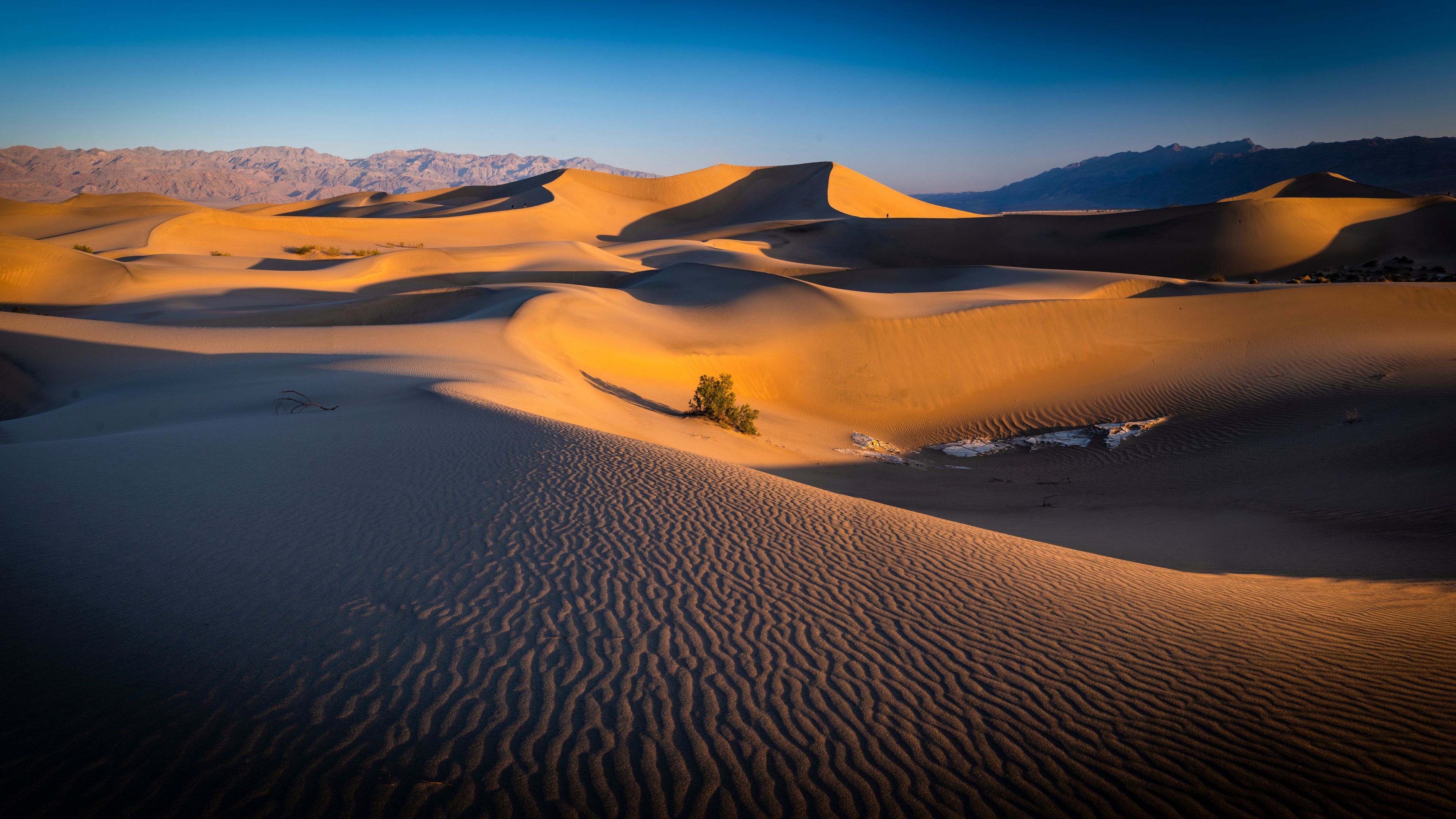 3840x2160 Death Valley, California Desert Sand Dune 4K HD Travel Wallpaper