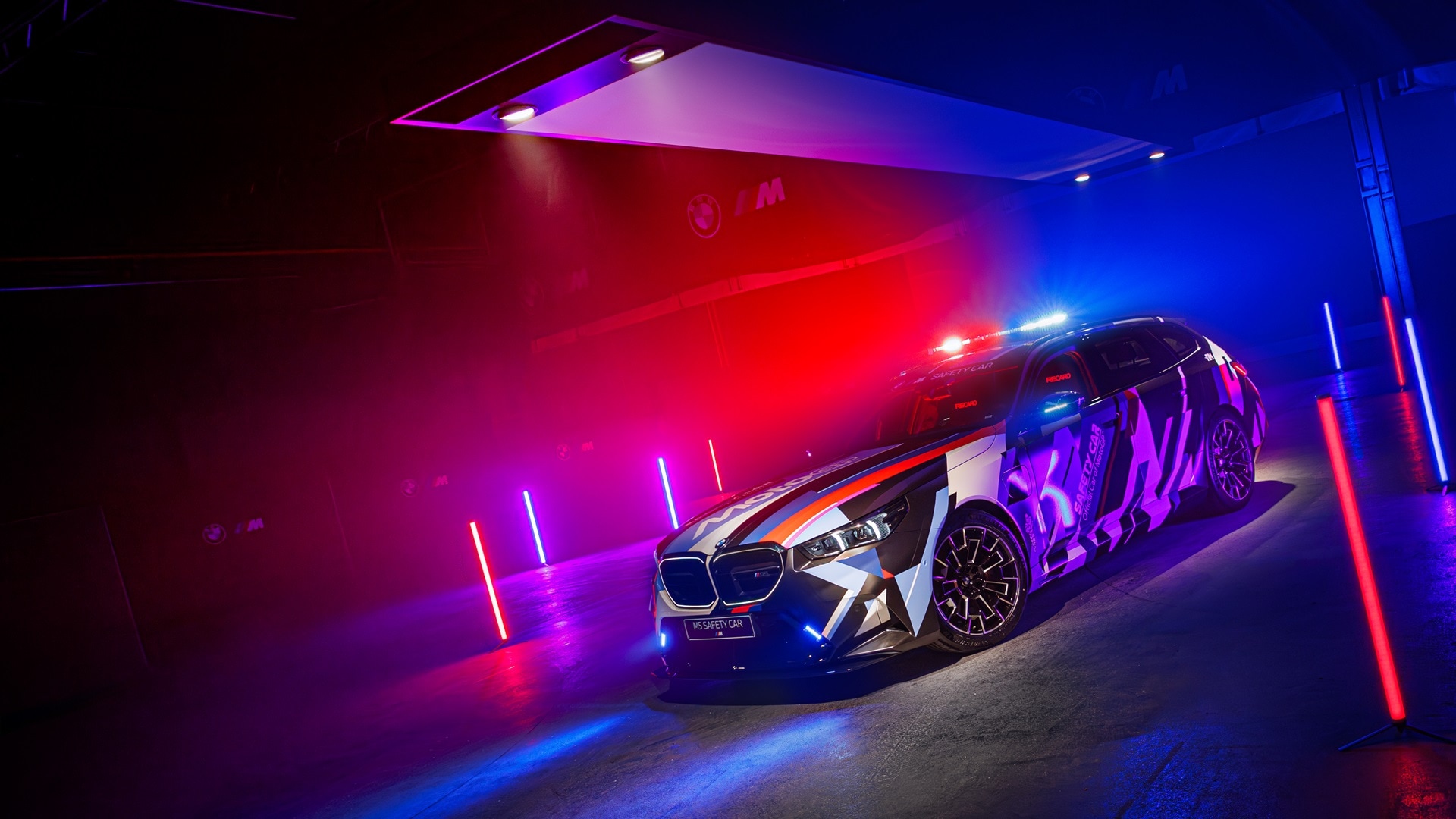 1920x1080 BMW M5 Touring MotoGP Safety Car