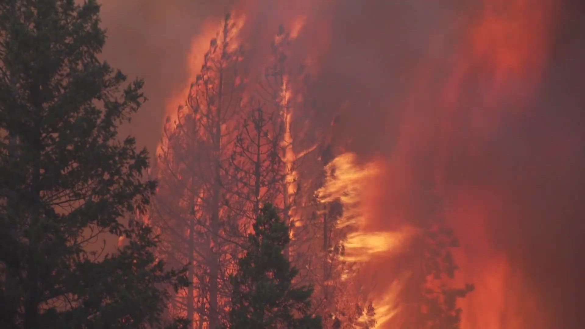 1920x1080 Park Fire. Fire crews make progress as evacuations continue in Butte, Plumas, Shasta and Tehama