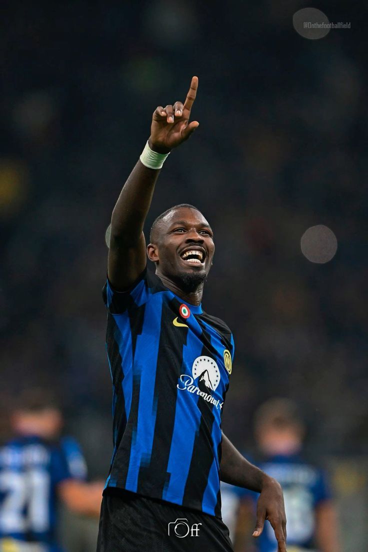 736x1104 Marcus Thuram, Inter